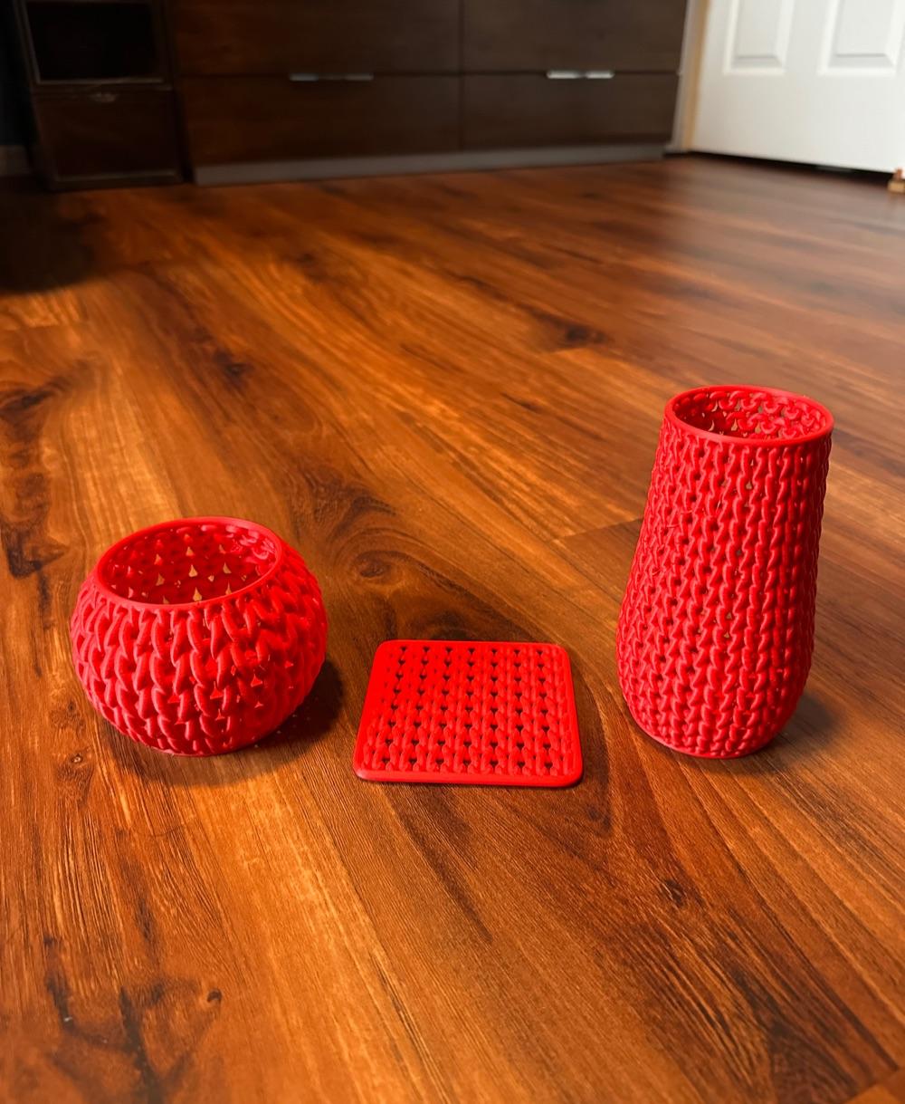 Knit Coaster, Vase and Bowl 3d model