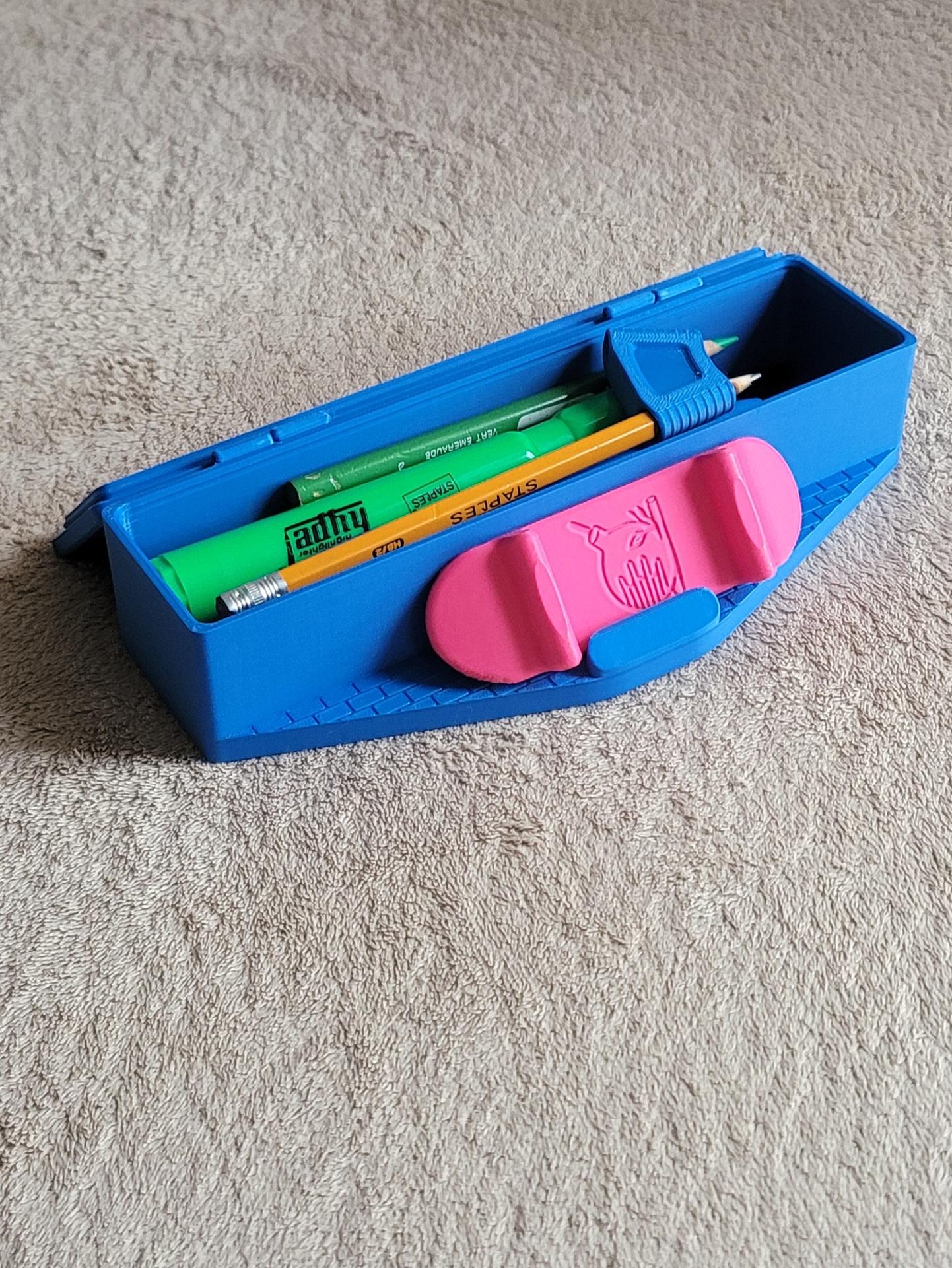 Pencil Case-Skate Inspired w/Fingerboard 3d model