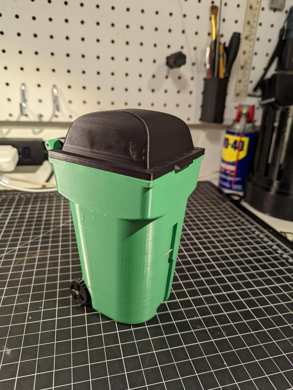 BIG Trash Can - Pen Cup, Trash Can, or Recycling Bin! - 3D model by  MandicReally on Thangs