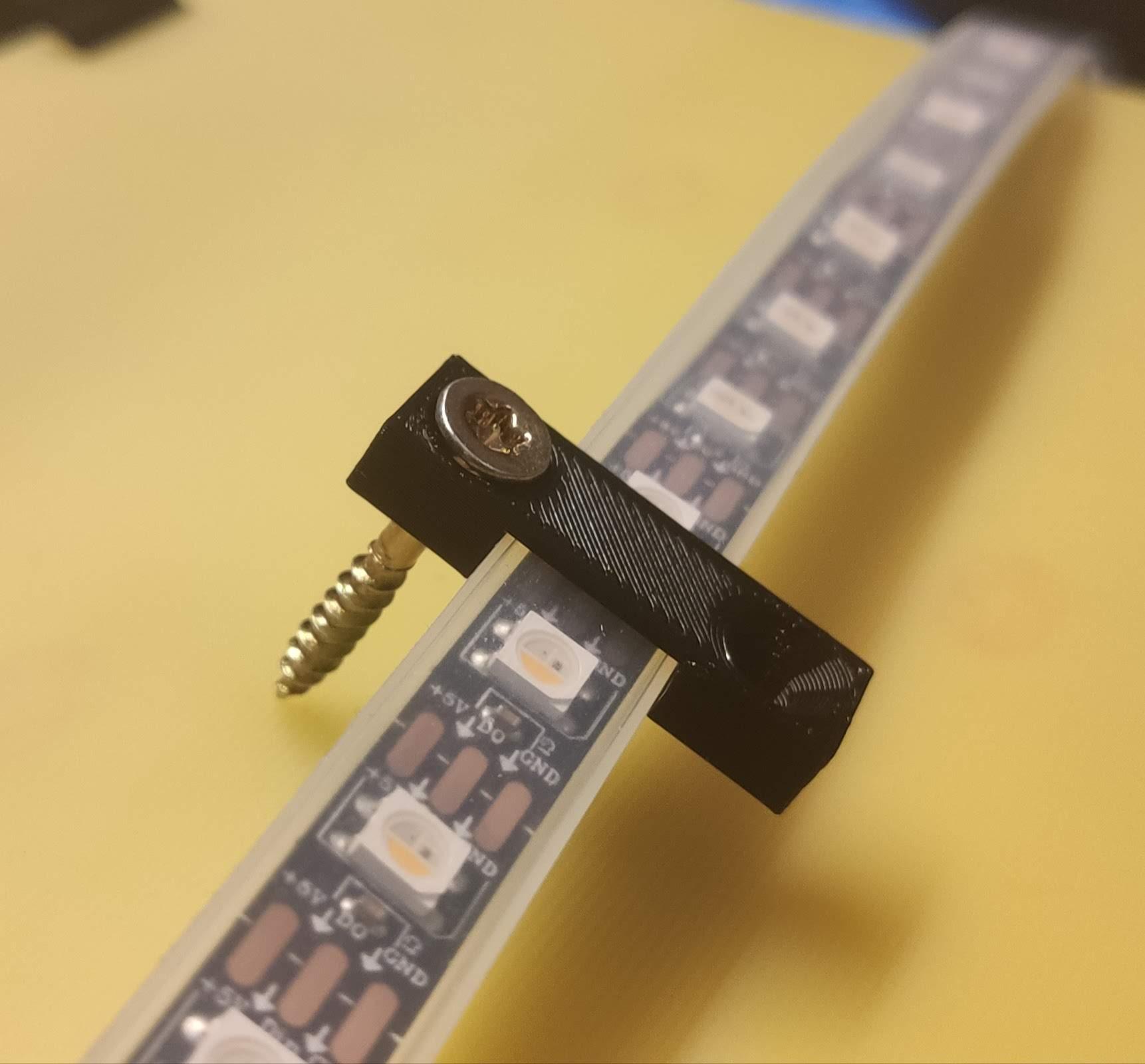 Befestigungsclip für 10 mm LED-Streifen - IP67