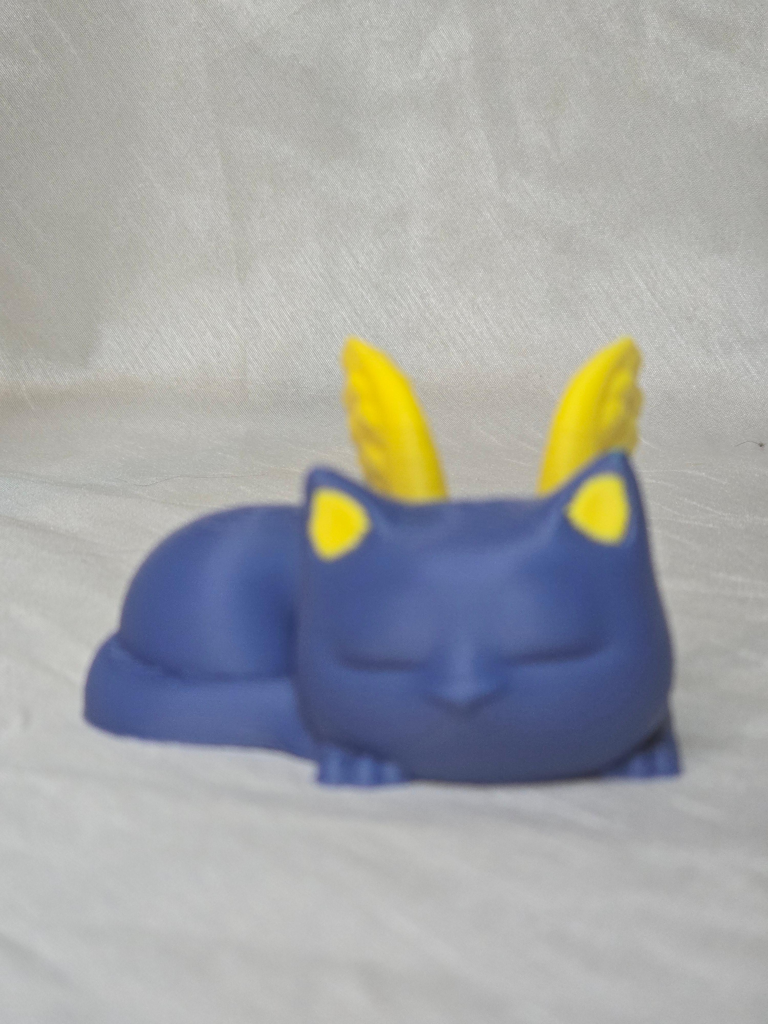 Cat Angel - Beautiful tribute, saw it last week and had to print one for my dearly departed cat, Vader. Printed Solid Blue Whale Grey and PolyTerra Savannah Yellow. - 3d model