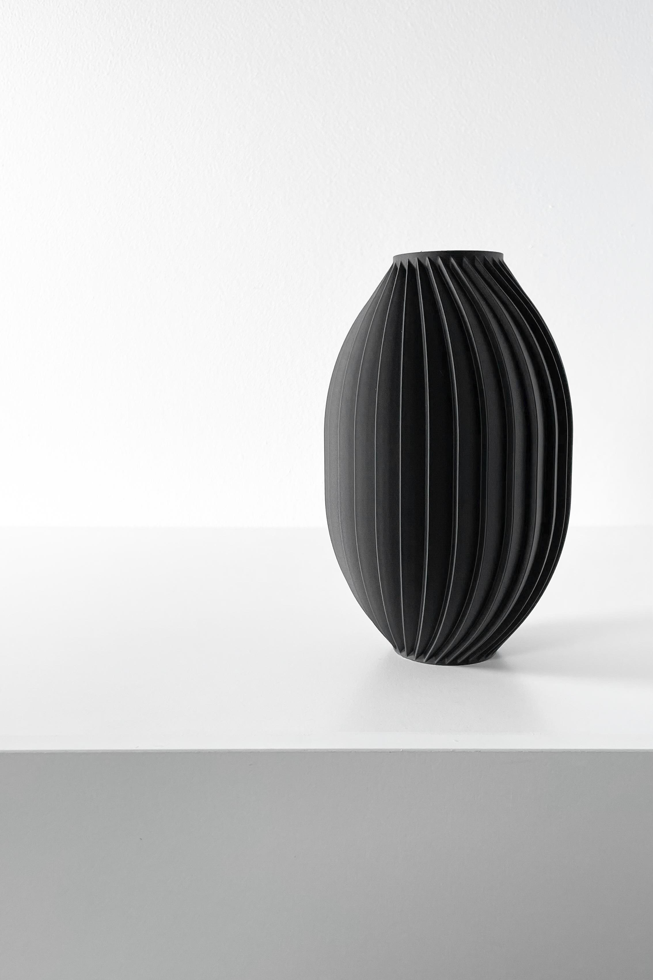 The Tivano Vase, Modern and Unique Home Decor for Dried and Flower Arrangements  | STL File 3d model