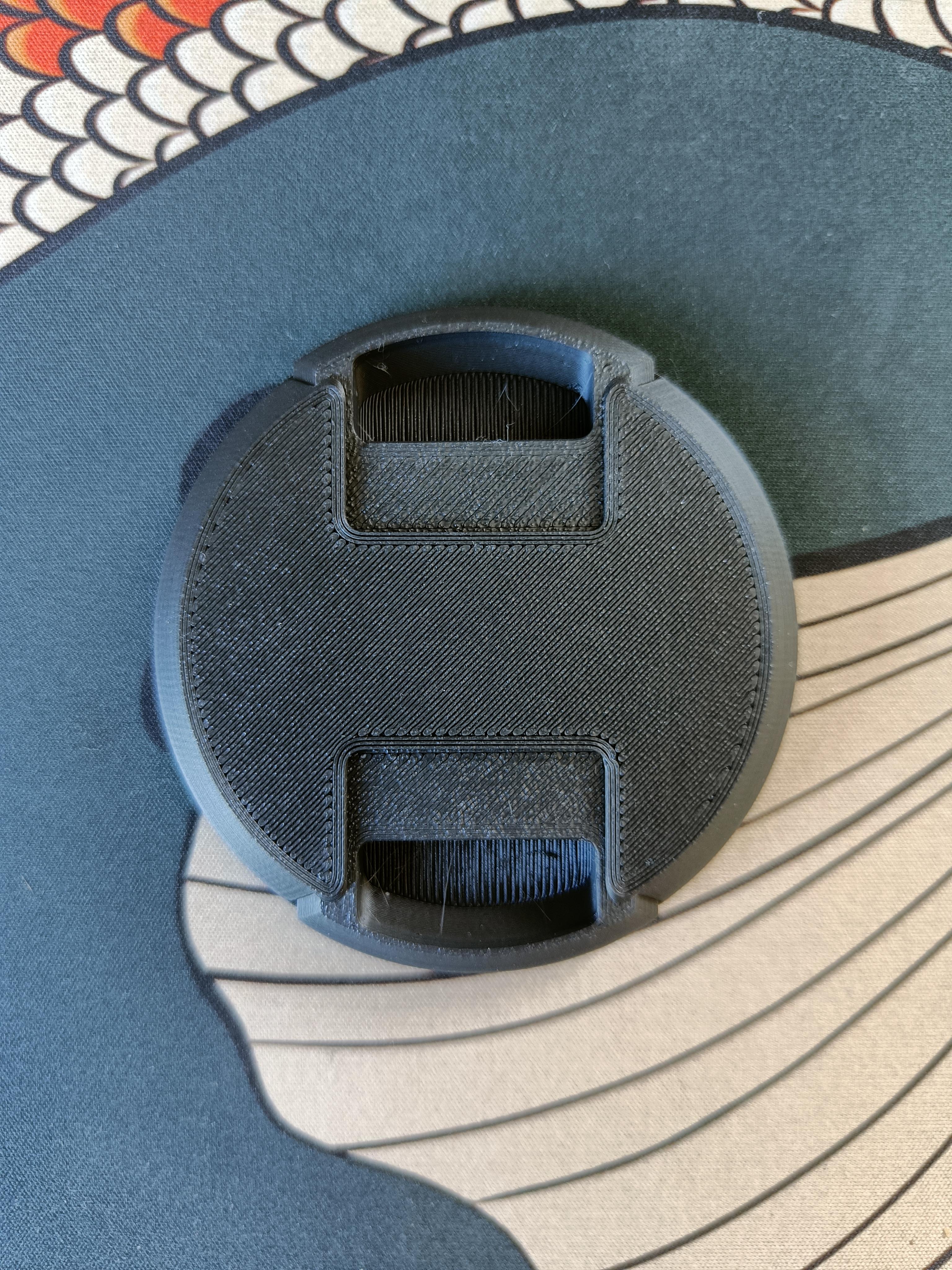 Fully customizable lens cap (fusion 360 / f3d file) 3d model