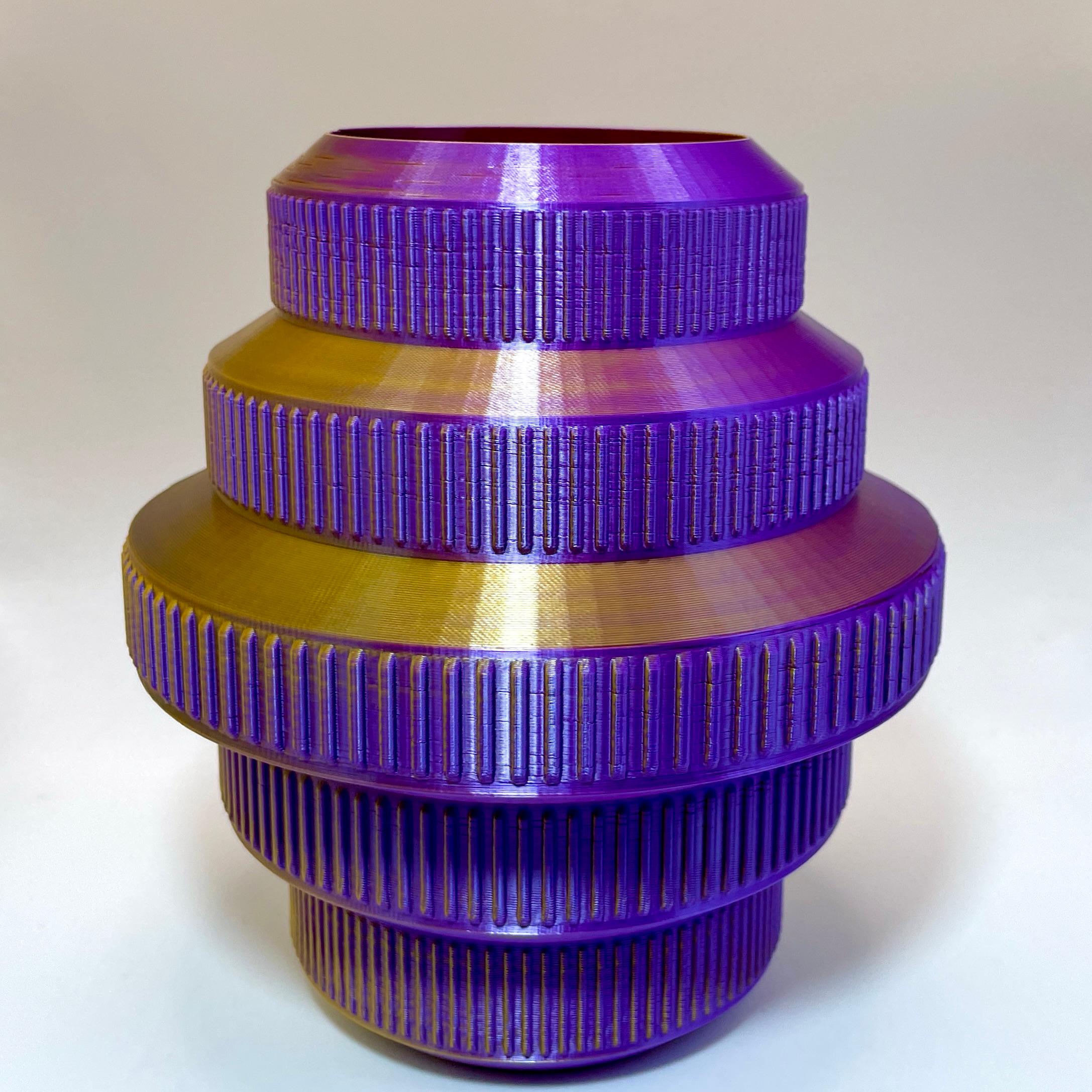 Retro Vase Drum Style - Polymaker Soverign Purple/Gold - 3d model