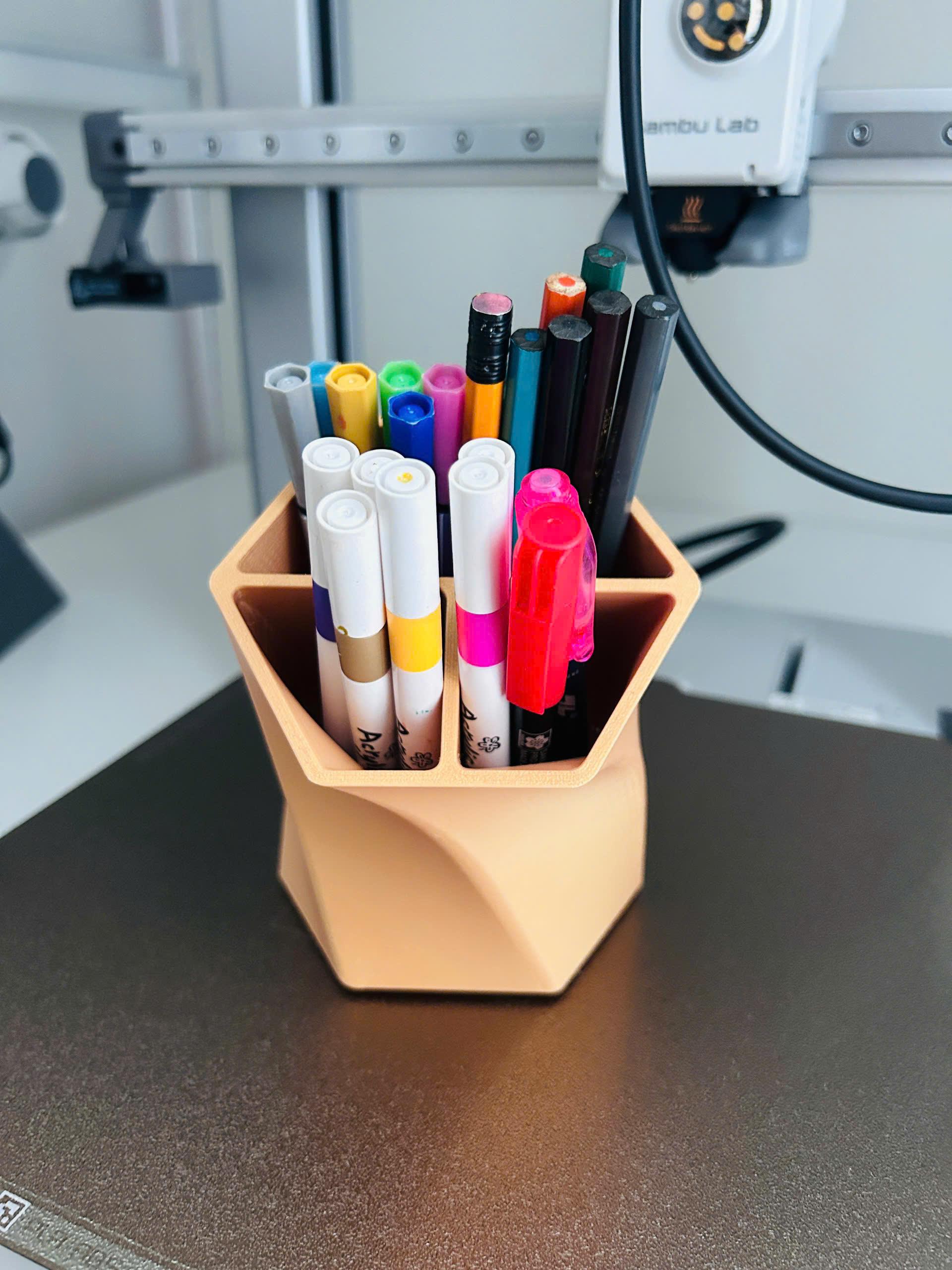 Pen holder 3d model