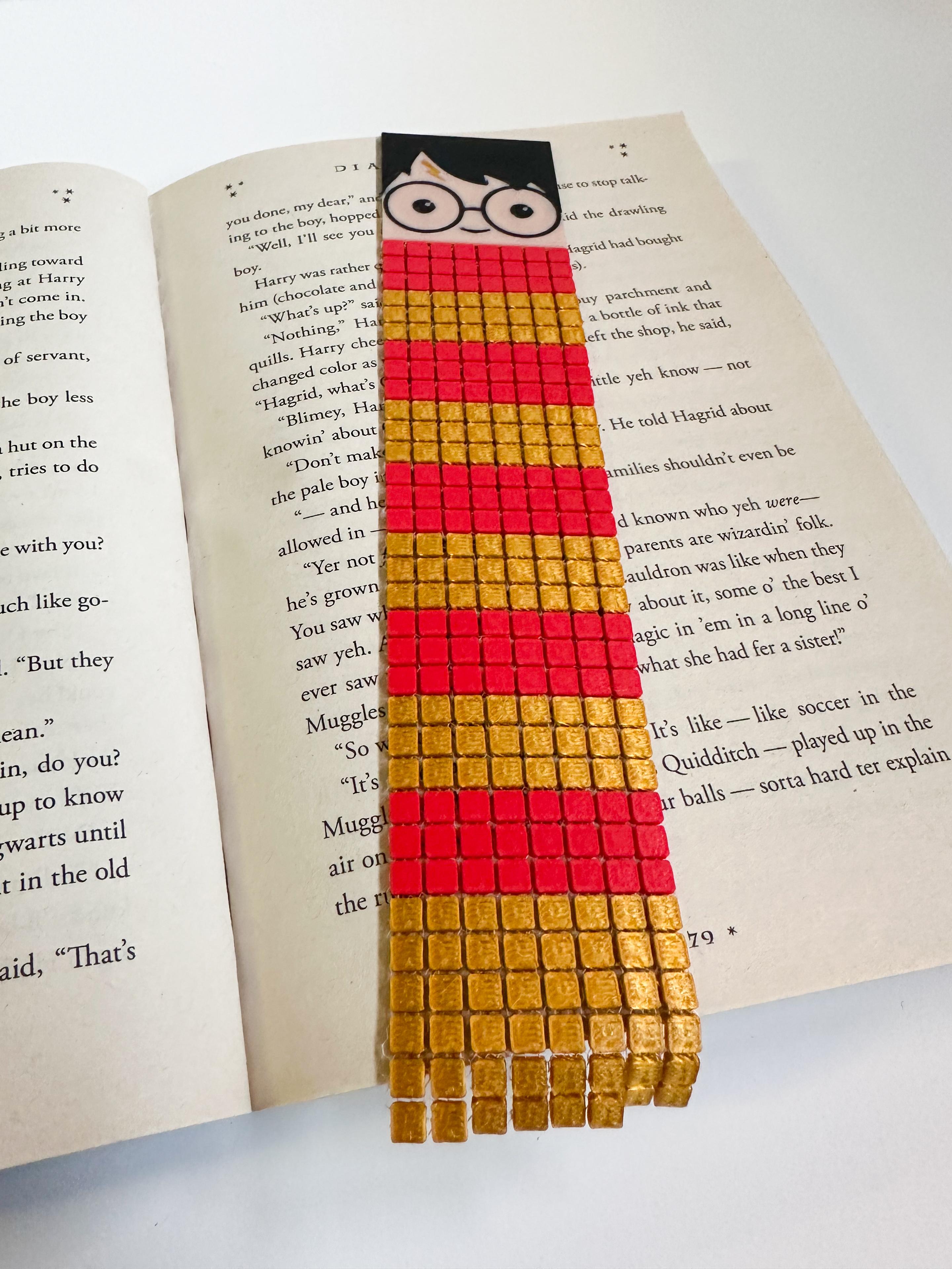 Harry Potter Themed Bookmark Set (requires mesh fabric) 3d model