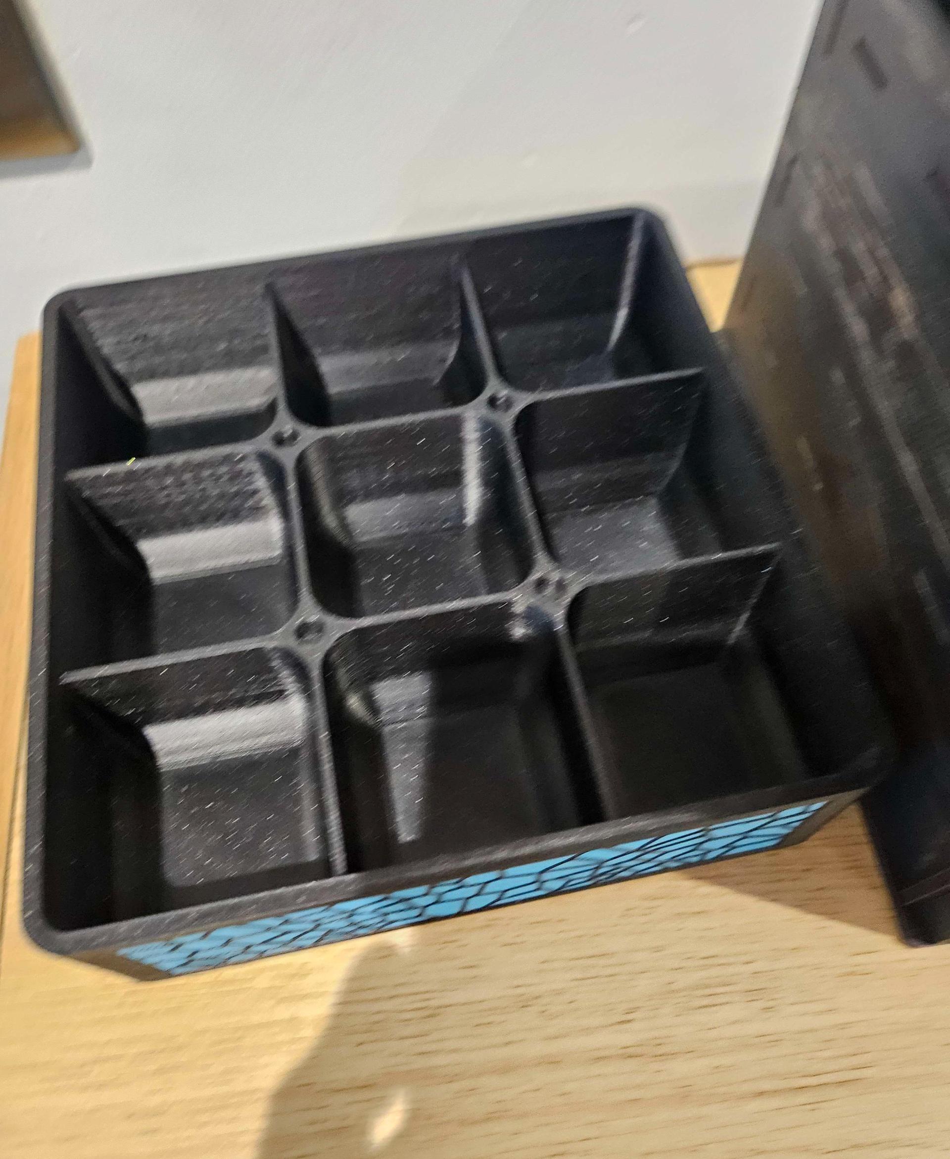 Bits & Bobs Storage Container 4 Magnets Seal 9 Compartments - Gift Box - Lovely box - came out beautifully. Have ordered these for it: https://www.amazon.co.uk/gp/product/B07GFK5XFC/ - 3d model