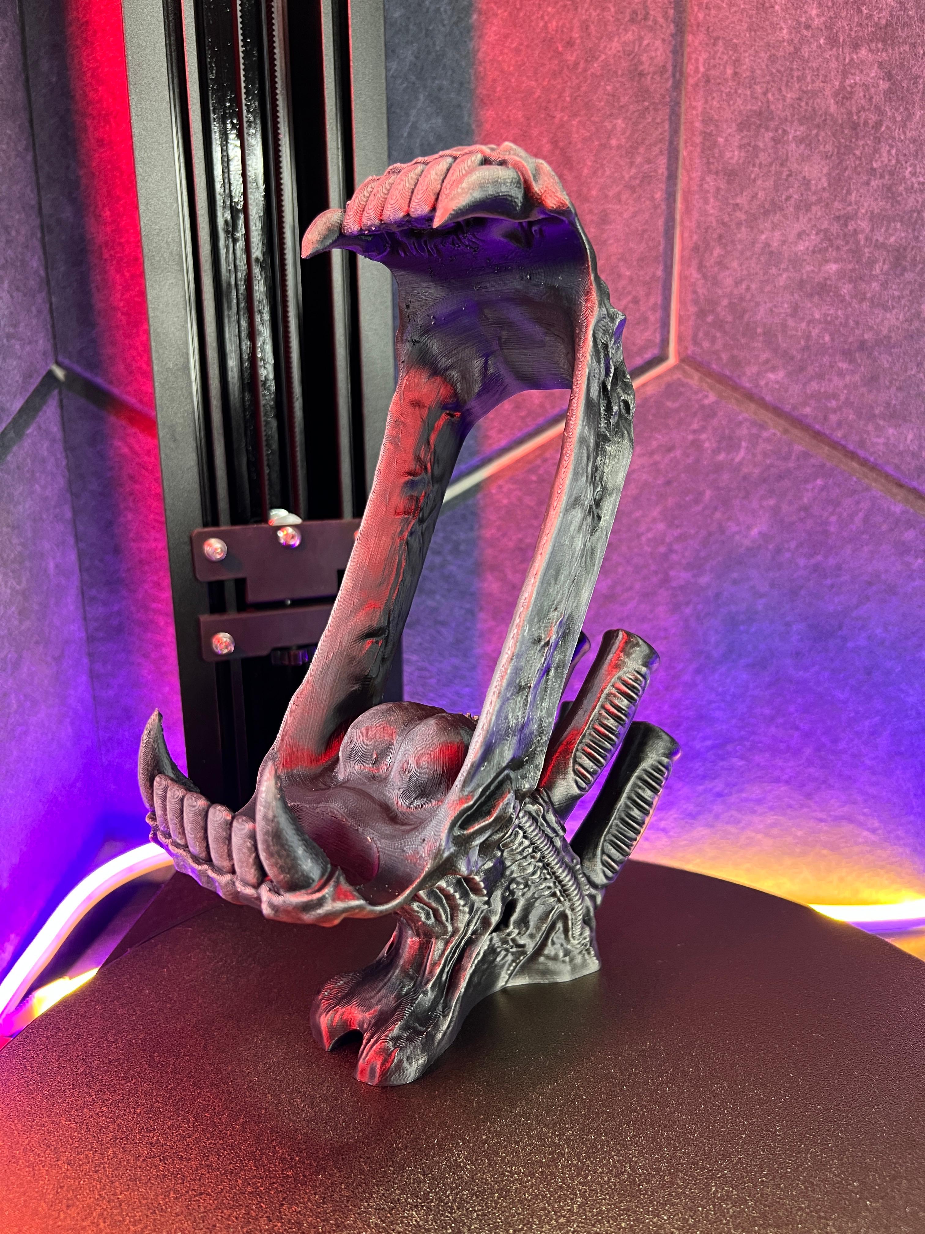 Xenomorph Multi-Purpose Holder 3d model