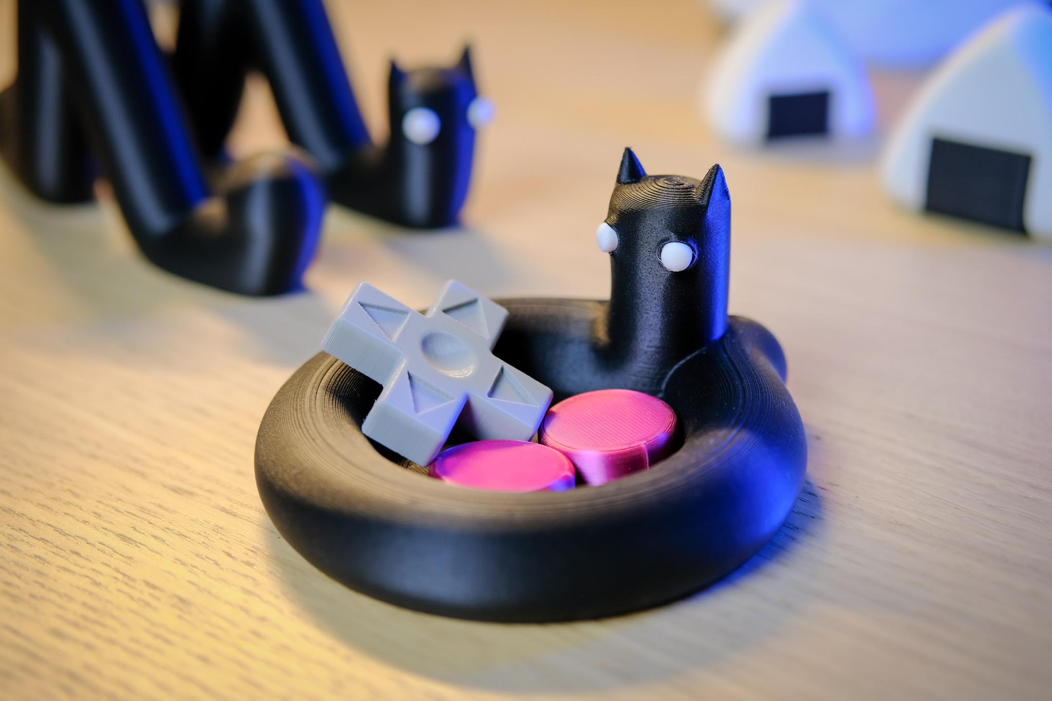 Goth Cat Desk Set Organizer - Print in Place - Holoprops 3d model