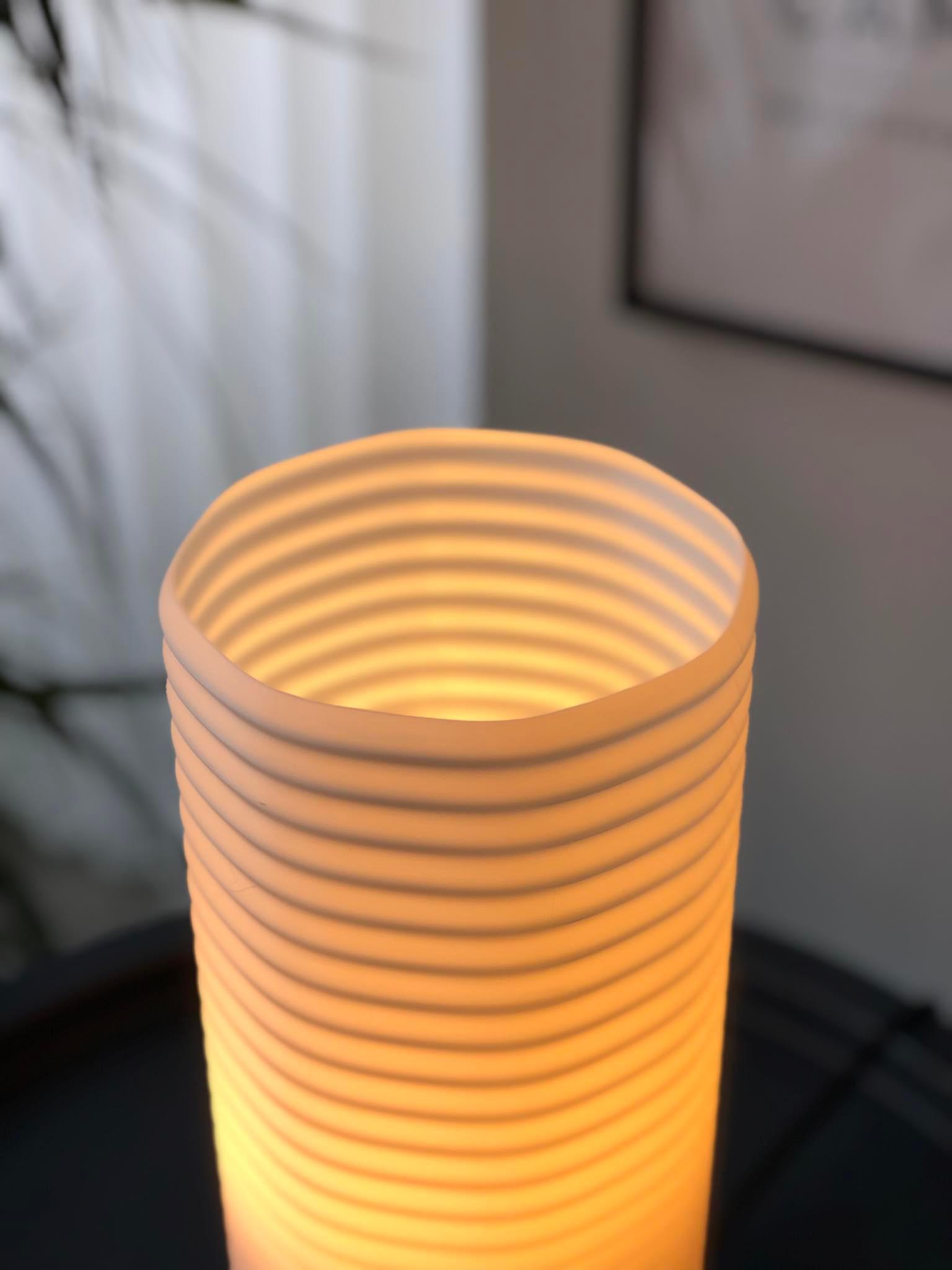 Modern Bedside/Table Lamp - Lumina 3d model