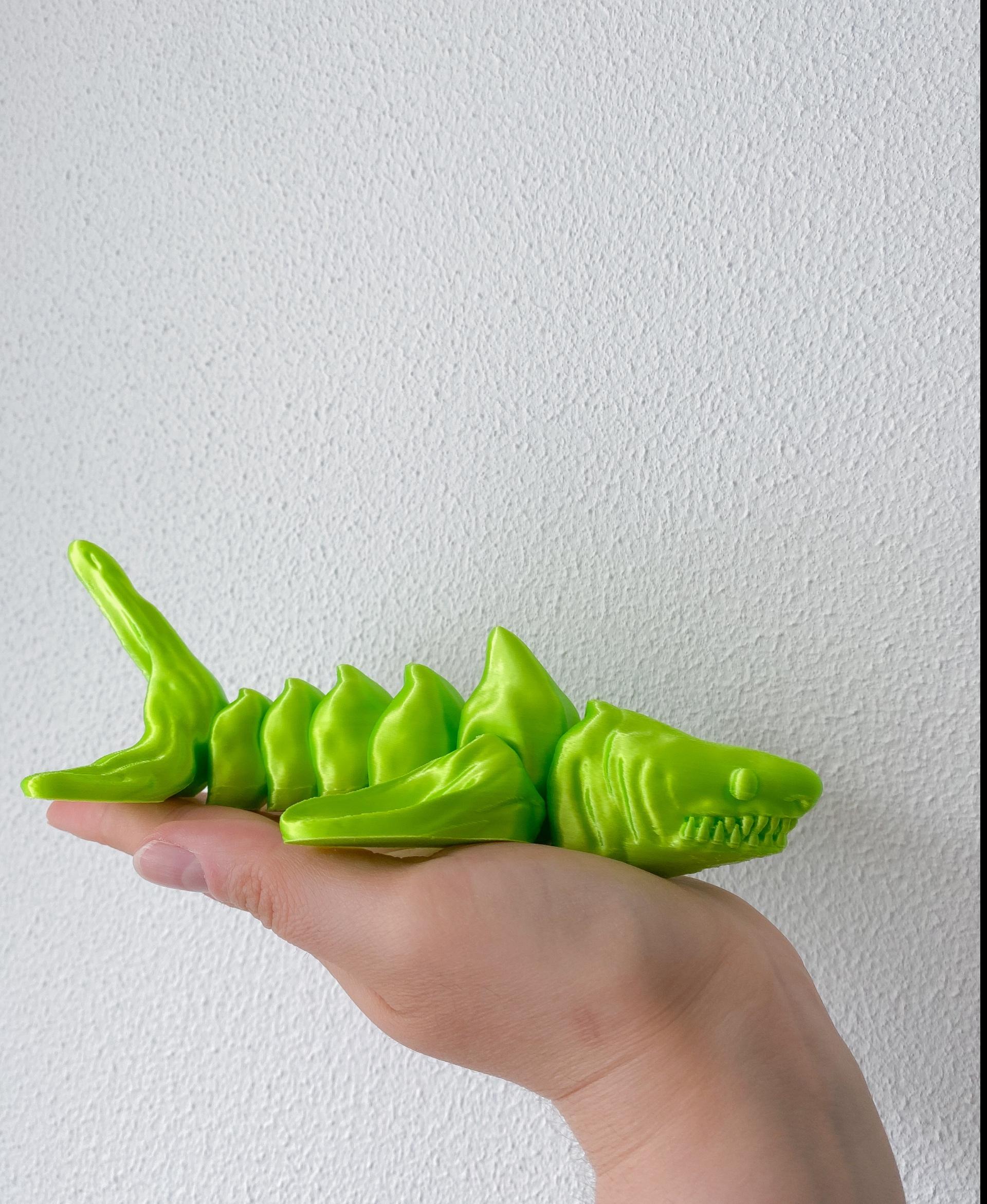 Rattleshark  - Meet the green dangerous shark.
Polymaker silk filament - 3d model
