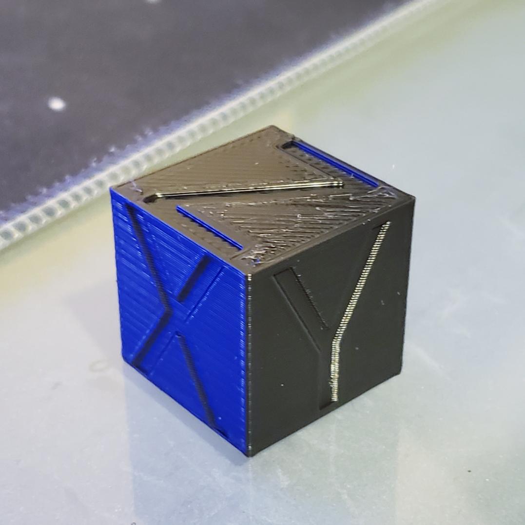 XYZ Calibrating Cube 3d model