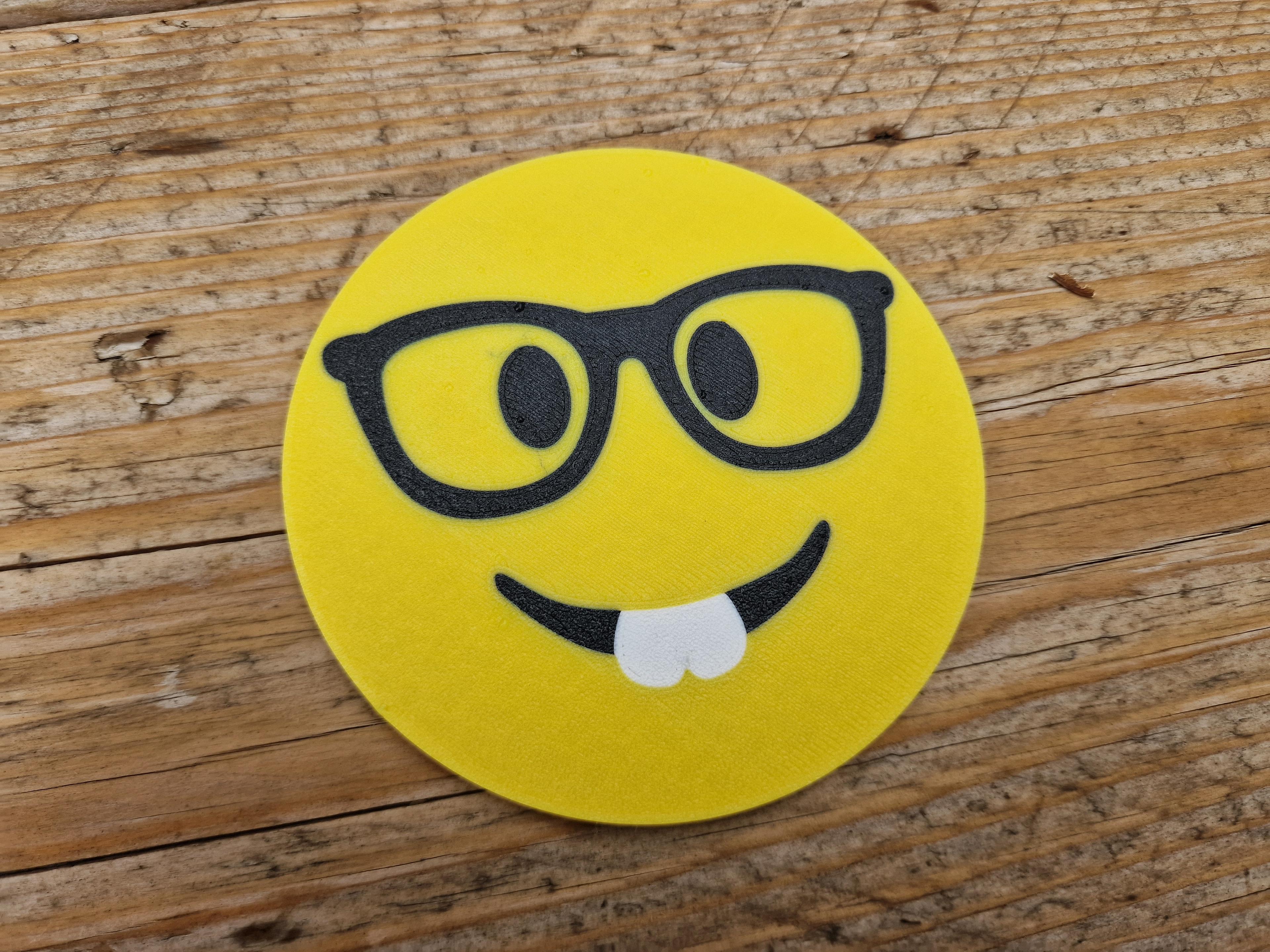 Nerd Face Emoji Coaster (AMS Ready) 3d model