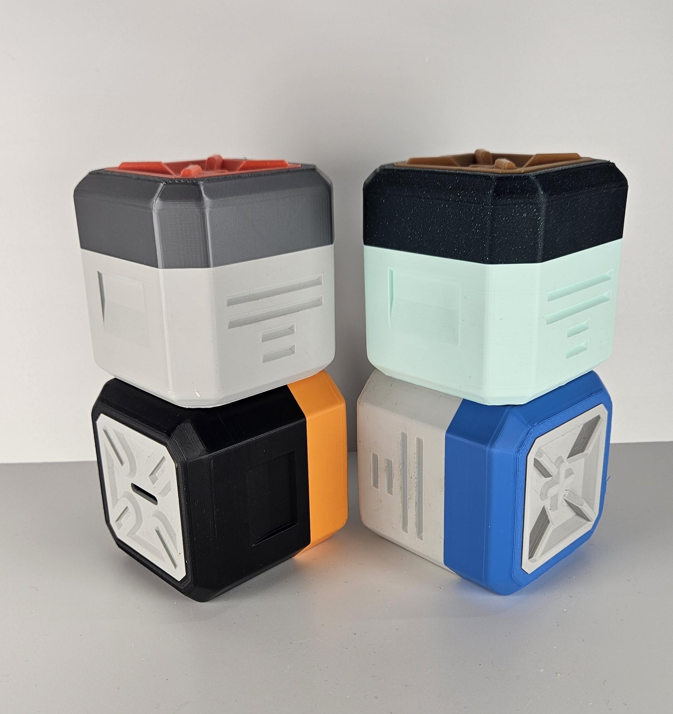 Power Crates - Battery Storage Container Set 3d model
