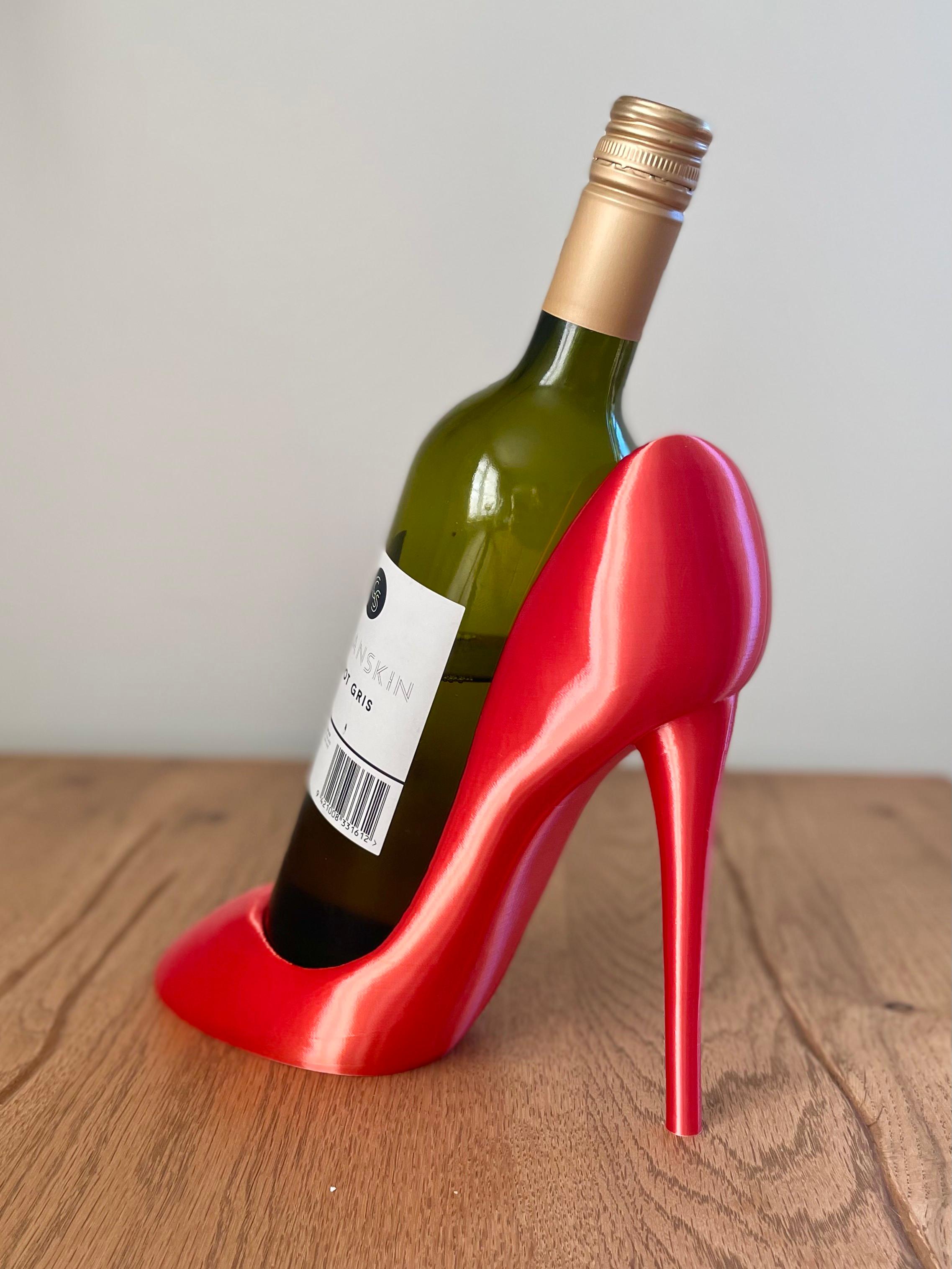 Stiletto Wine Bottle Holder / No Supports 3d model