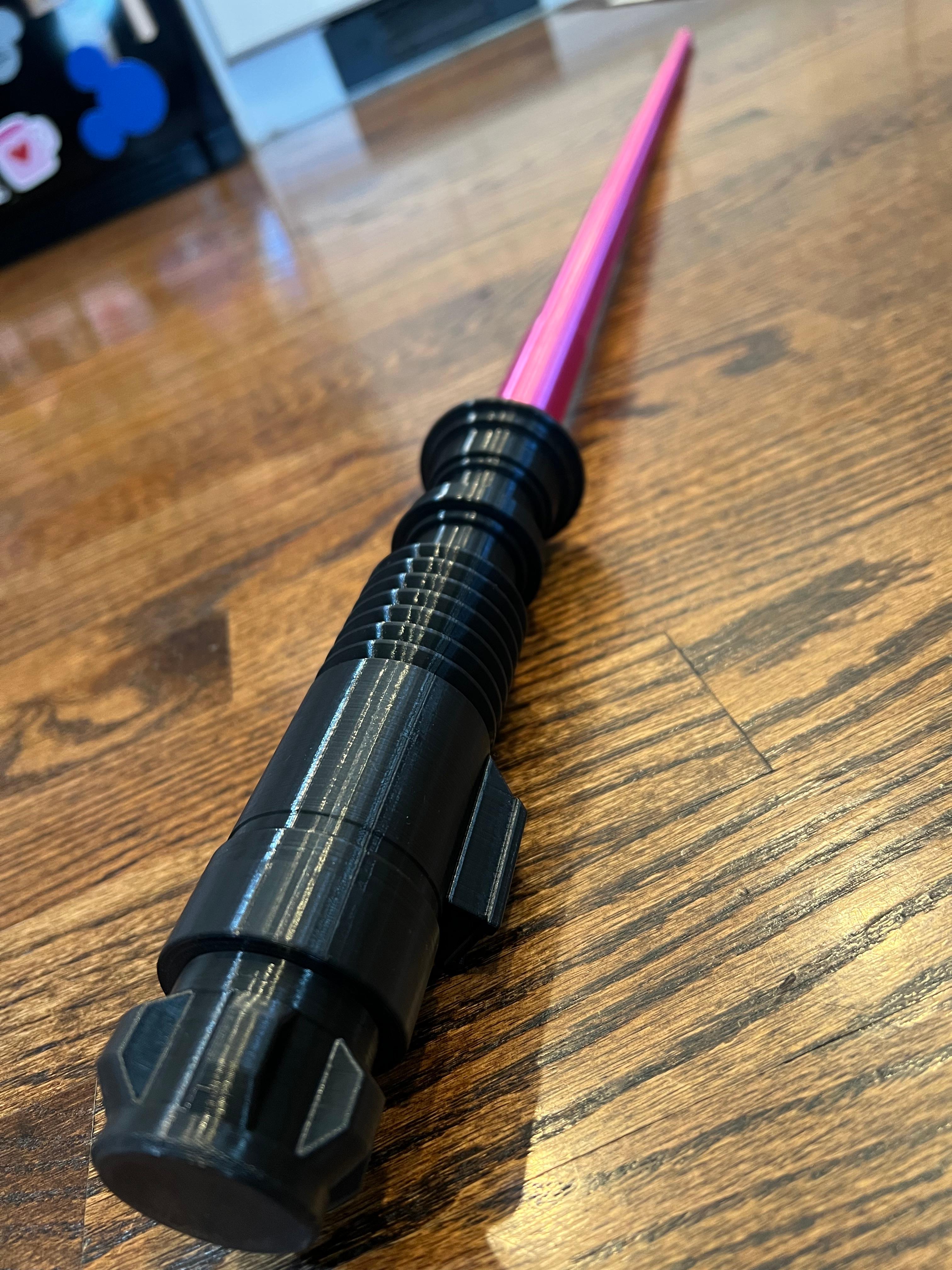Printing collapsible lightsabers and swords – 3D Printing World