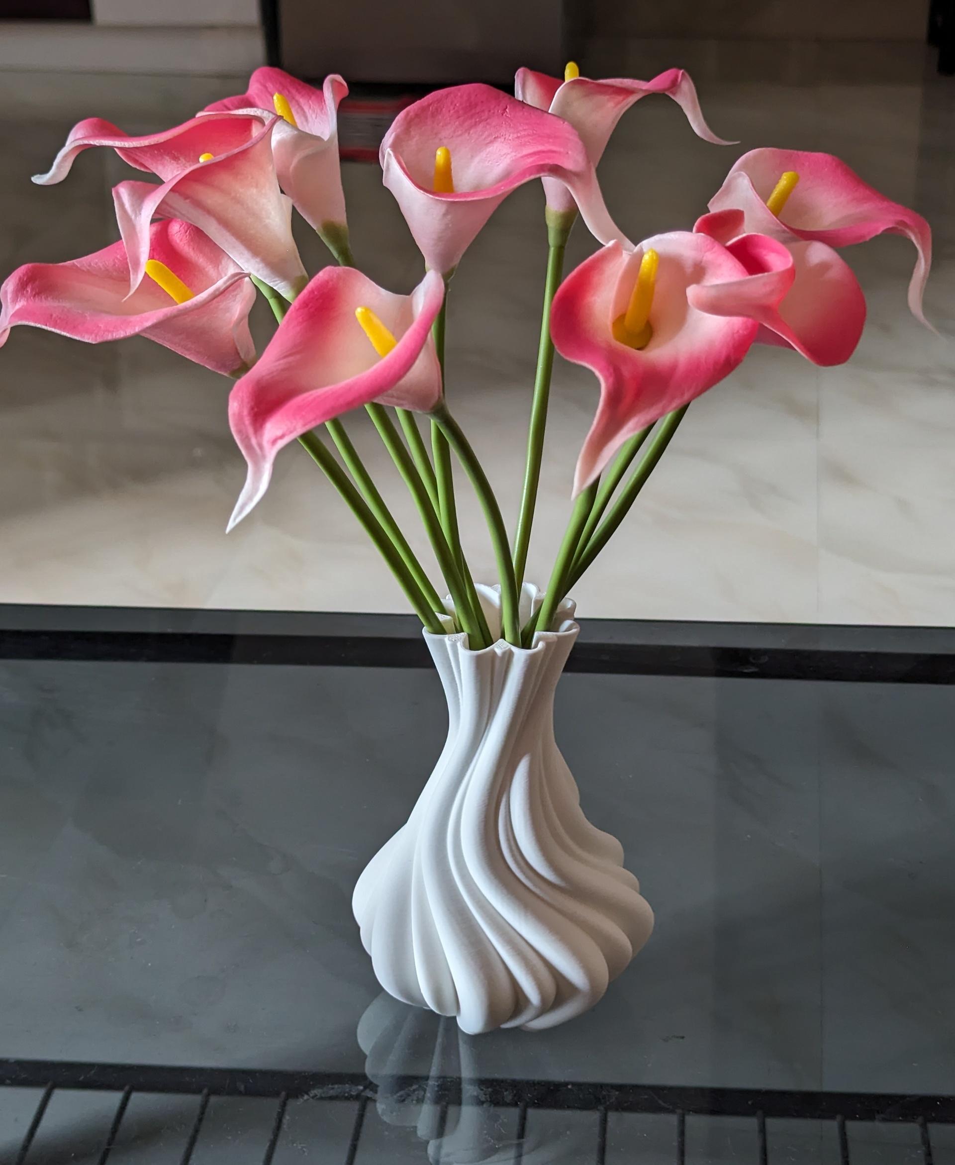 Vase 1.9 - Beautiful design  - 3d model
