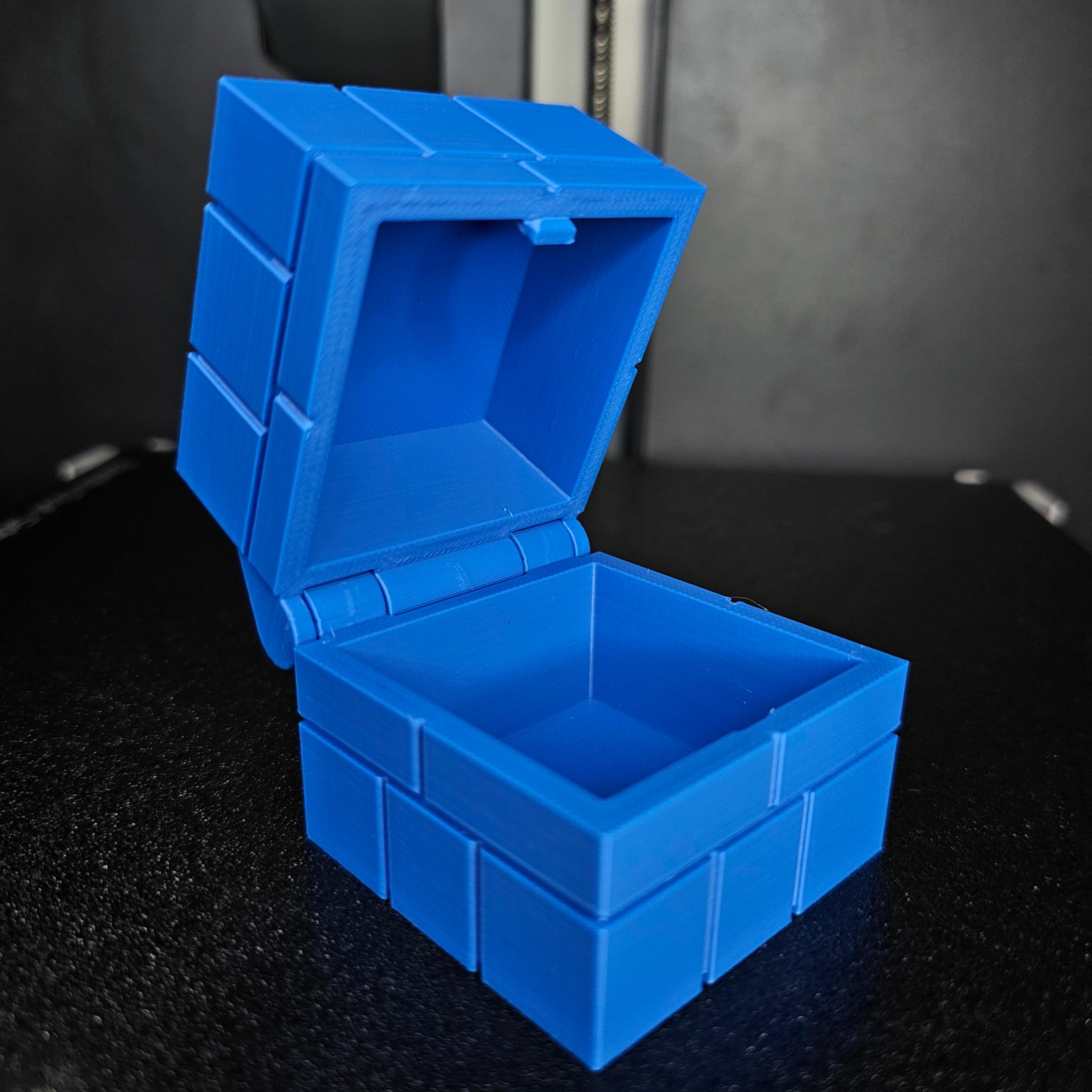 Mario Block Print-in-Place Container.stl 3d model