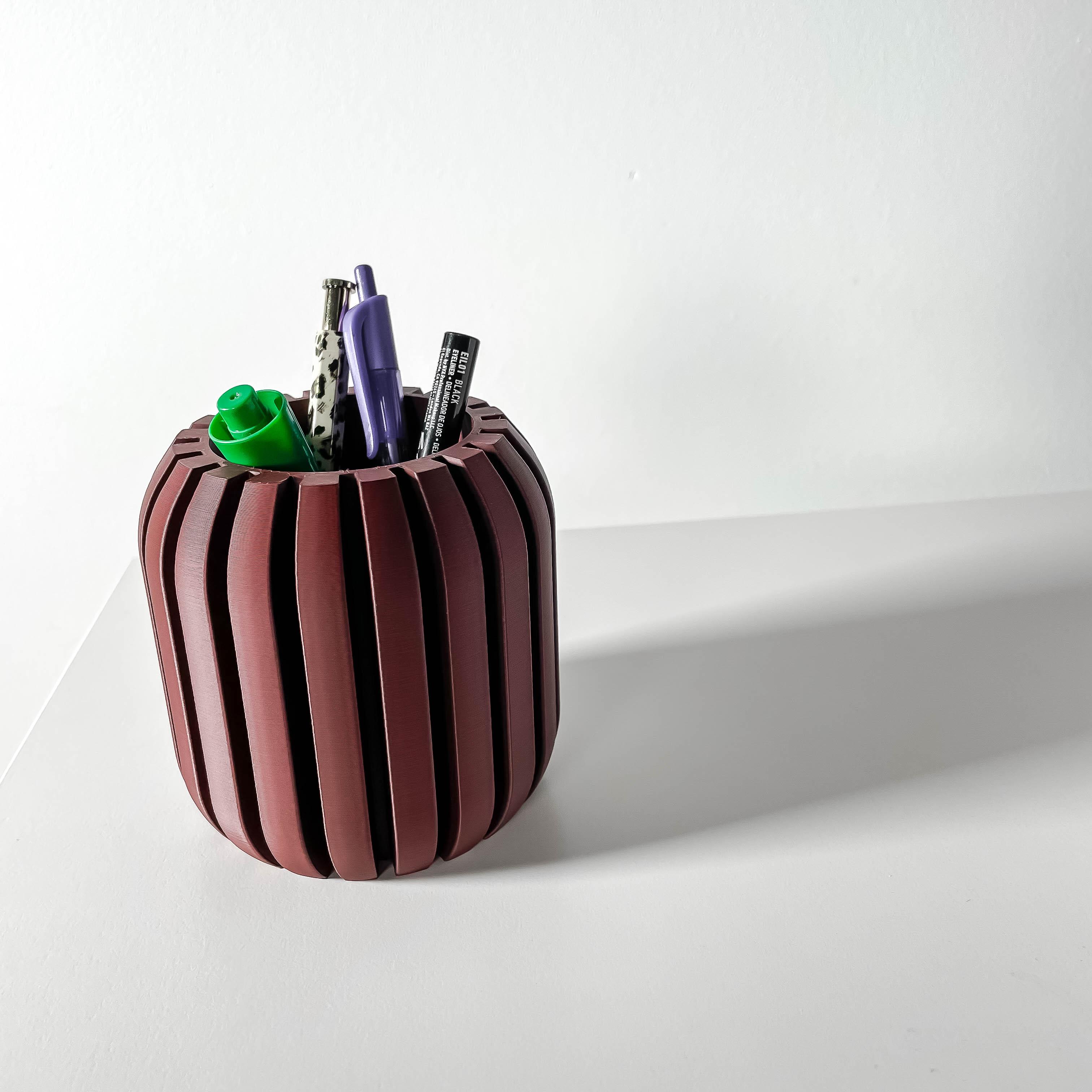 The Unra Pen Holder | Desk Organizer and Pencil Cup Holder | Modern Office and Home Decor 3d model