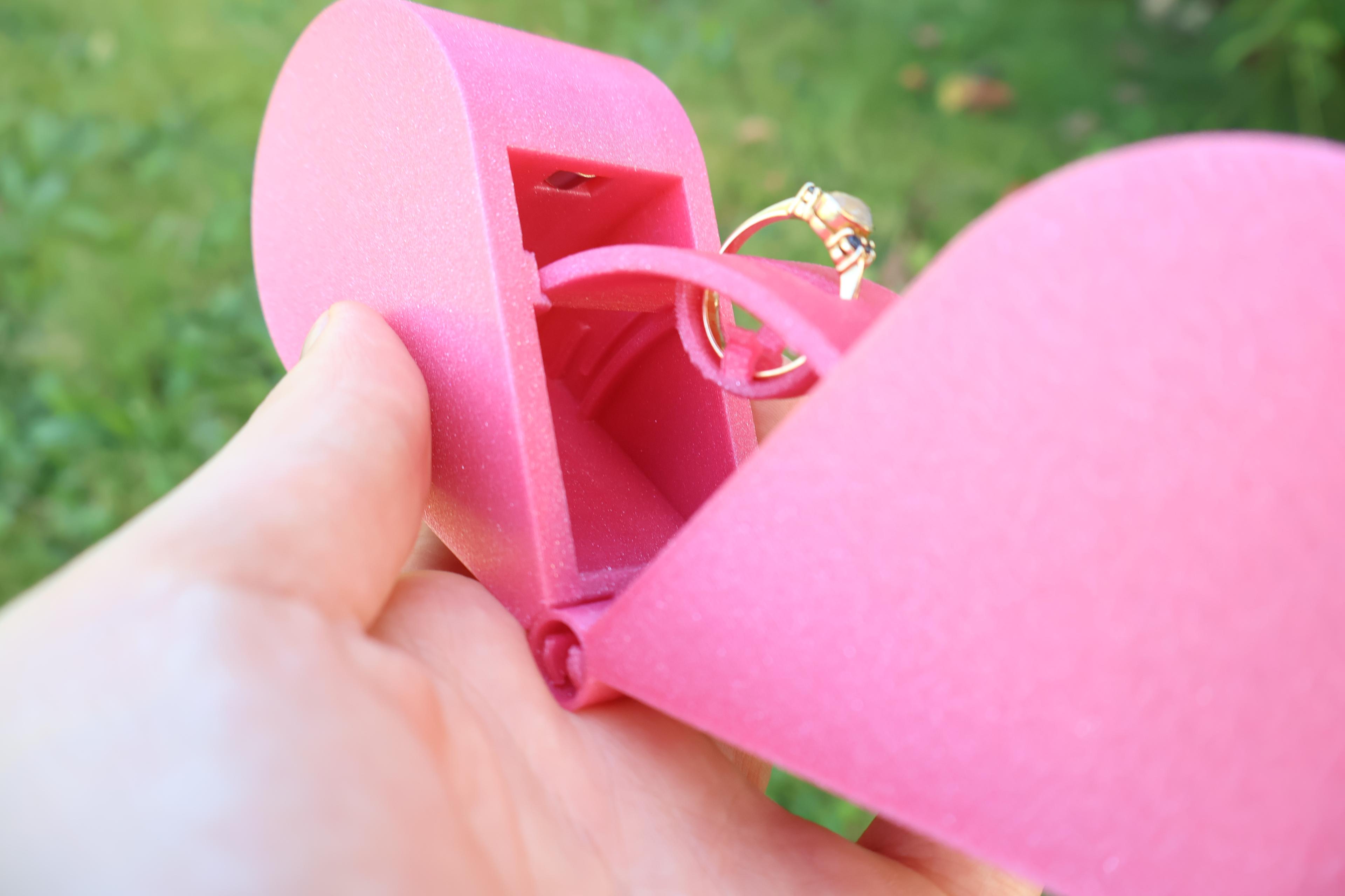 Heart Ring Box 3d model