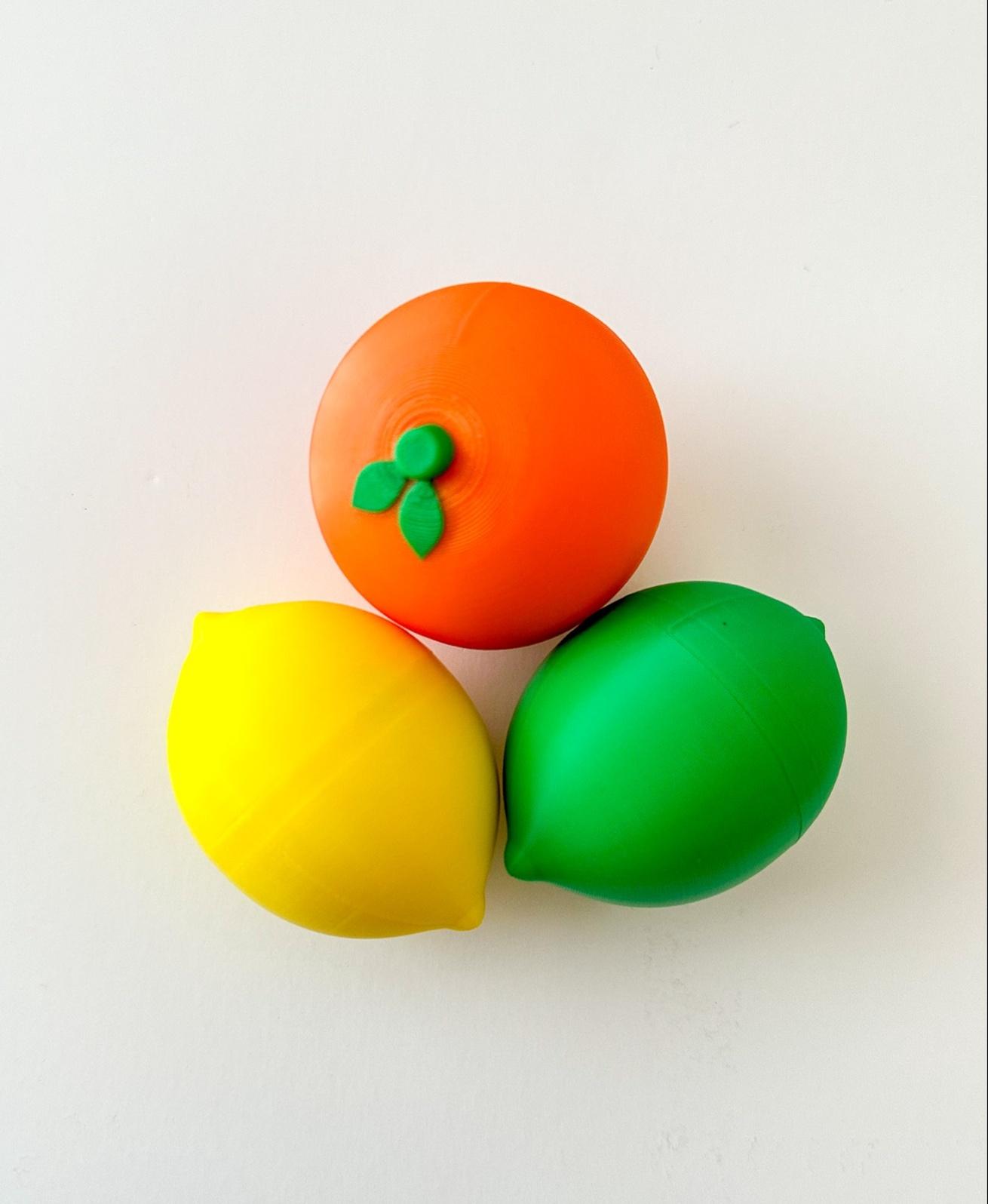 Clicky Citrus Spinners (2-in-1 Fidget Toys) 3d model