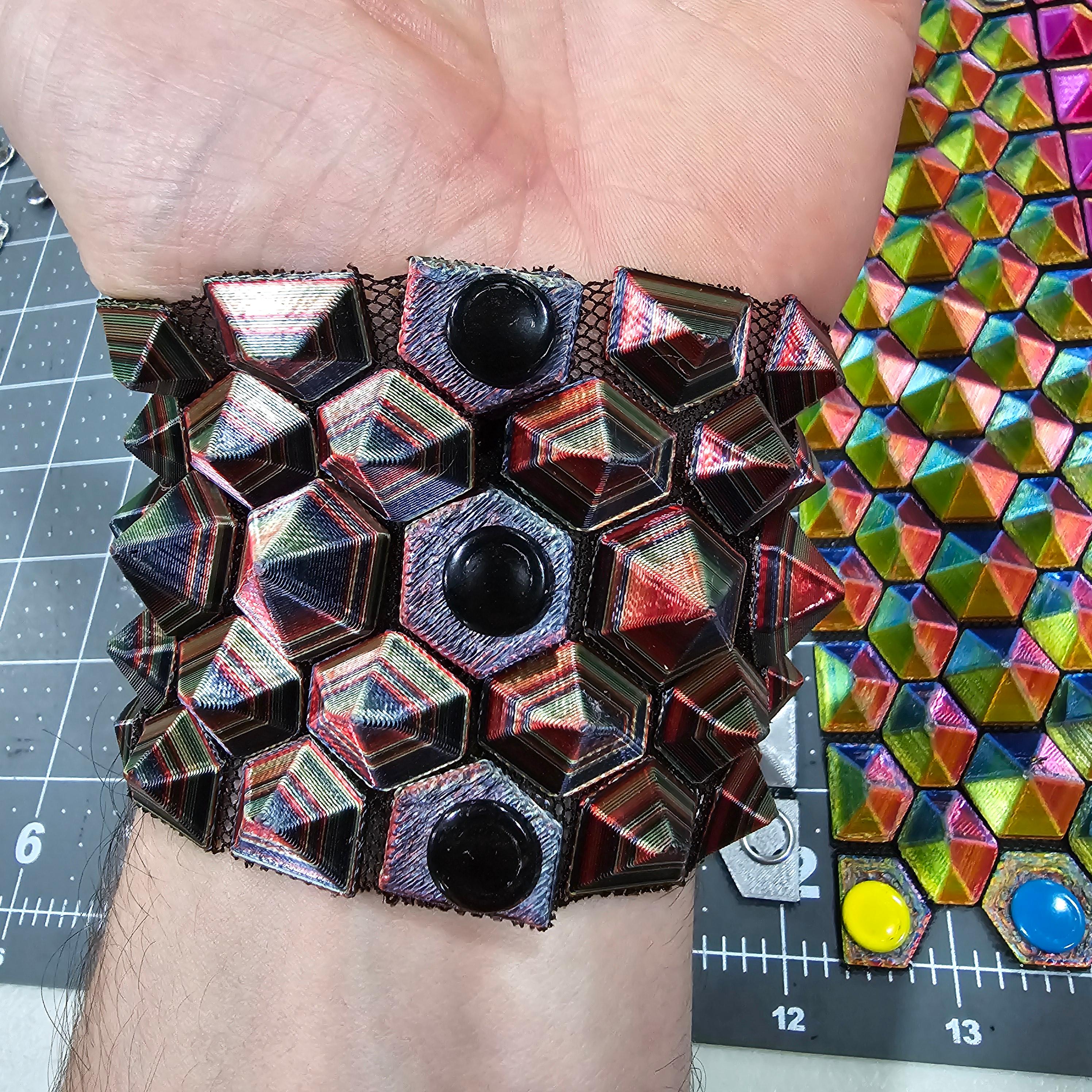 Hexagon pyramid cuff - snaps and strap version 3d model
