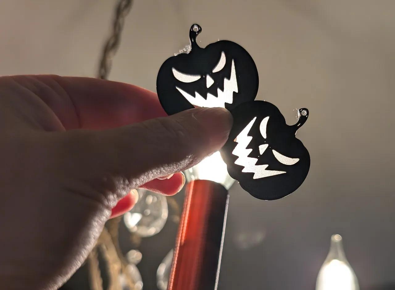 What's Up, Jack? Spooky Glow Effect Earrings 3d model