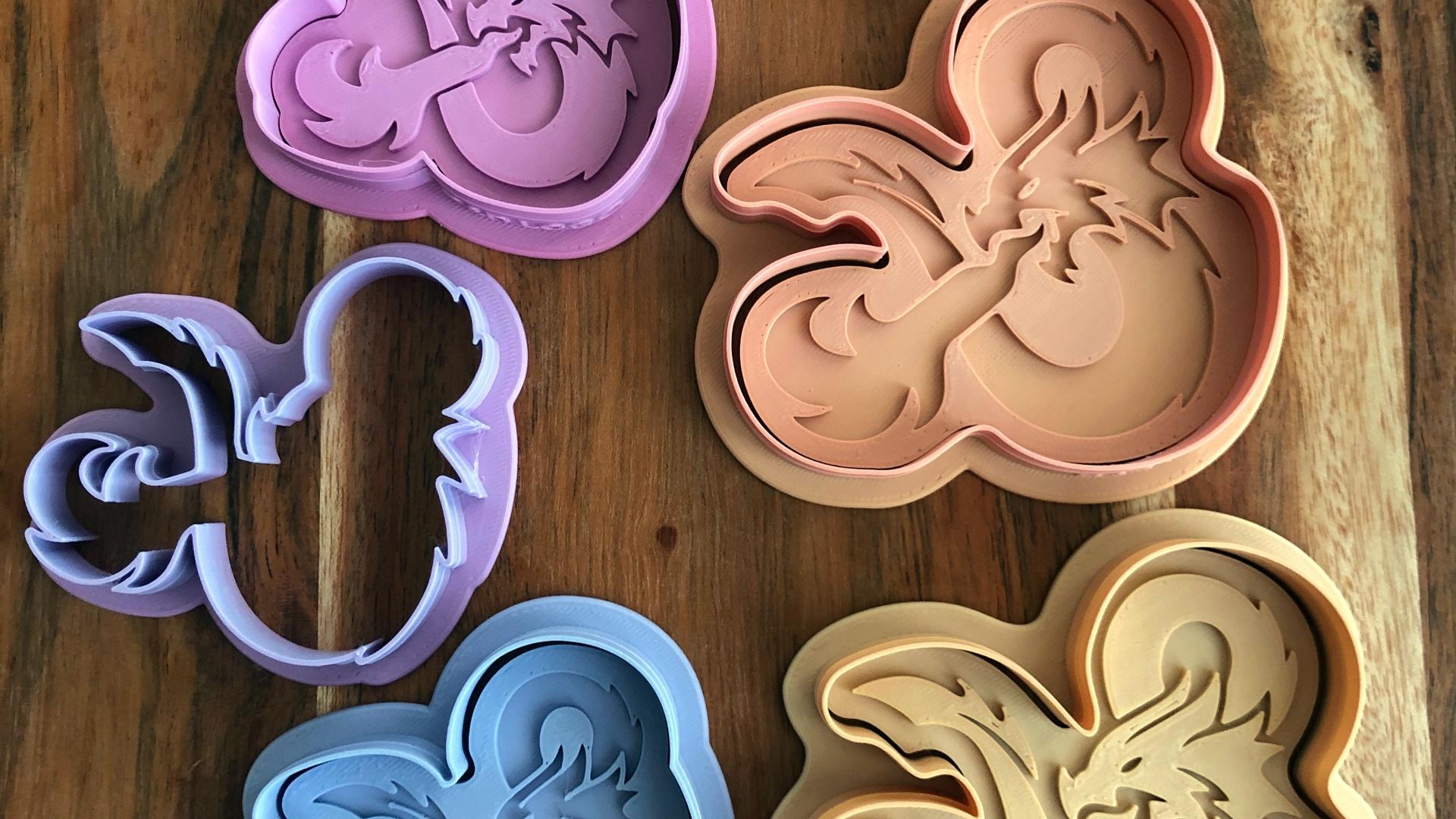 D&D Logo Cookie Cutters and stamps 3d model