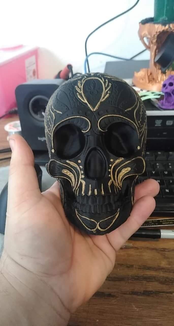 Paisley Skull  - Printed in esunabs+ with gold metallic sharpie paint marker to highlight the raised ridges.  - 3d model