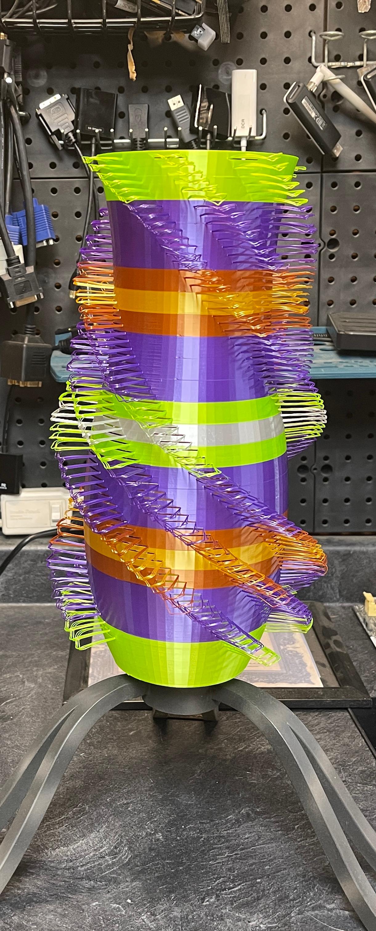 Triple twist vase - Chose to slow way down, lower temp @low flow for more stair-like loops. Love the designs as always!! - 3d model