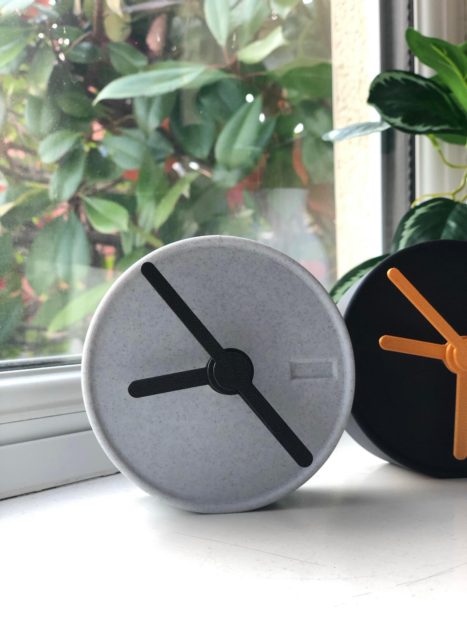 Modern Bedside/Table Clock 3d model