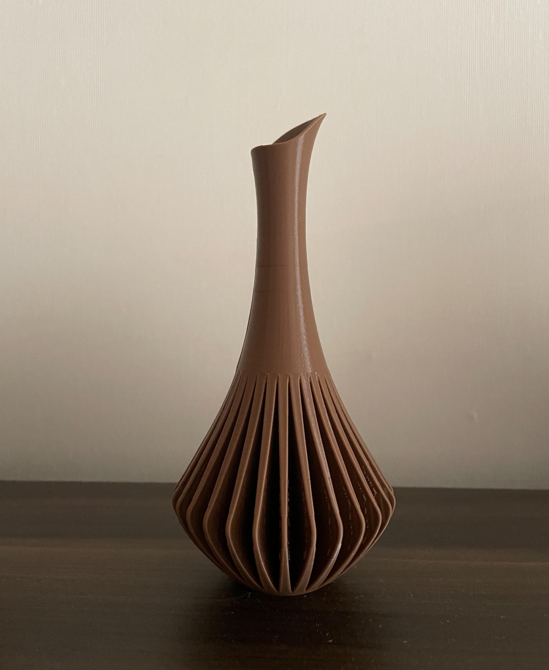 MCM Vase - Incredible! - 3d model