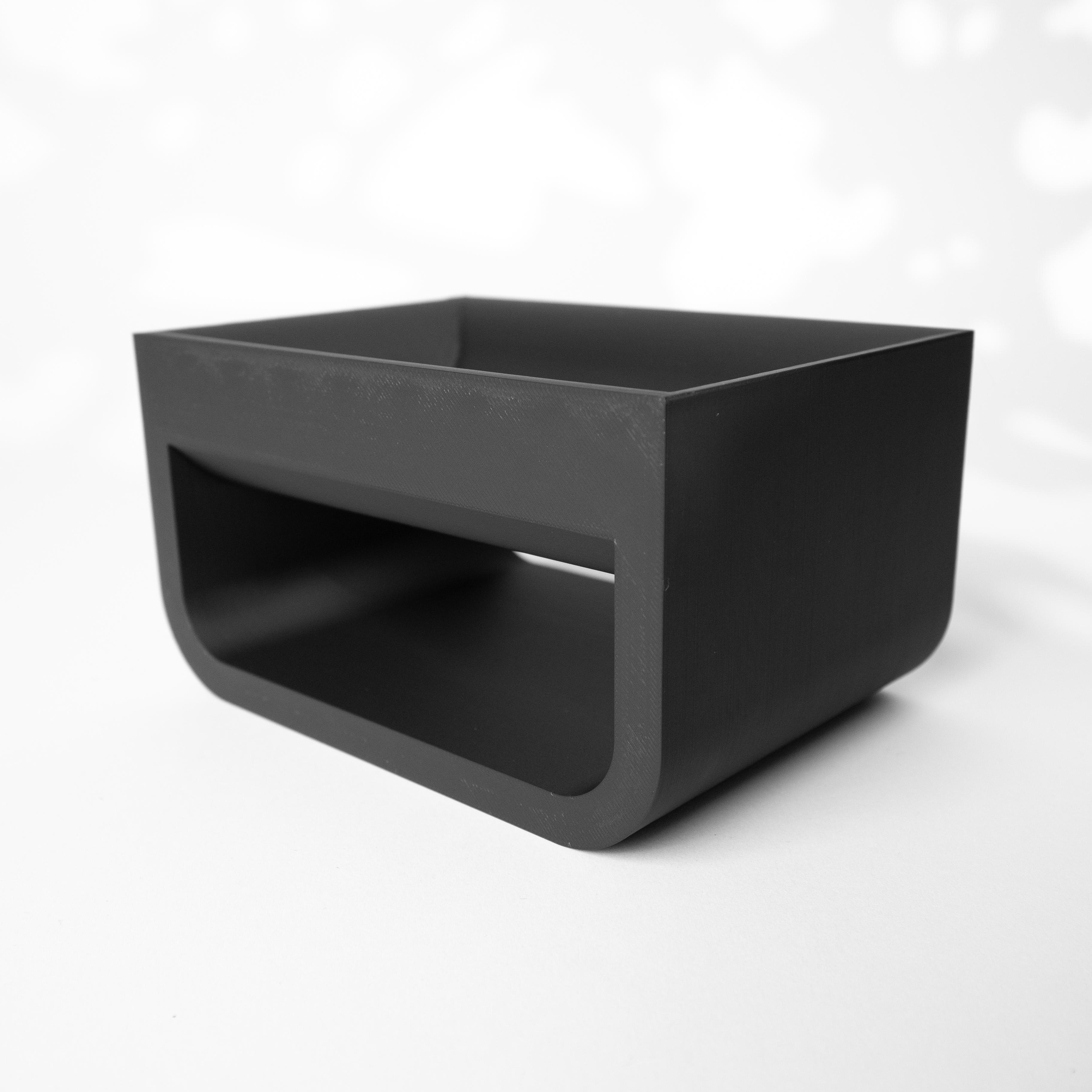 The Luxa Catch-all Bowl or Desk Organizer No Supports | Modern Office and Home Decor 3d model