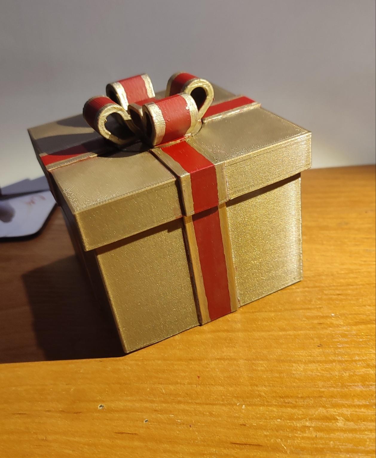 Gift Box #1  Print - Ender3v2, painted - 3d model