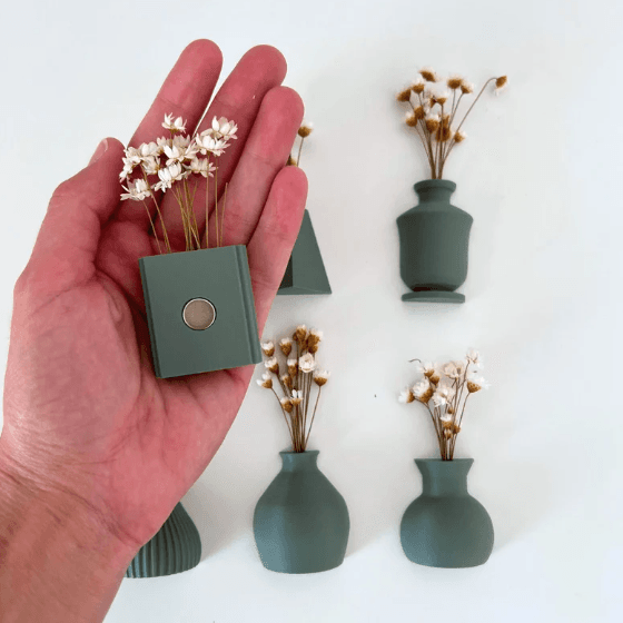 Mini Blumenvasen - Bürodekor - Kühlschrankmagnet Vase für Trockenblumen 3d model