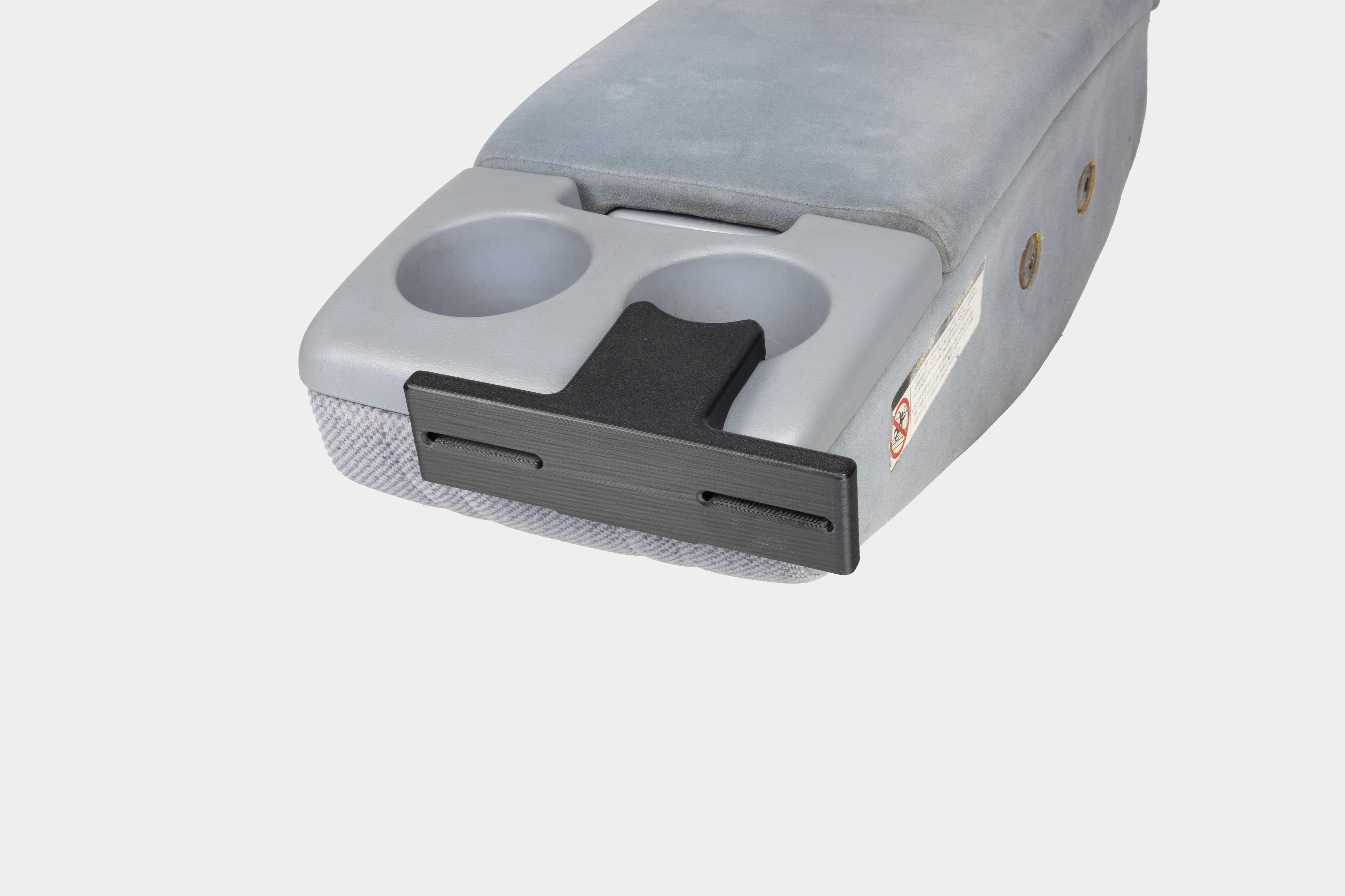 2000-2005 Tundra Radio Mount 3d model