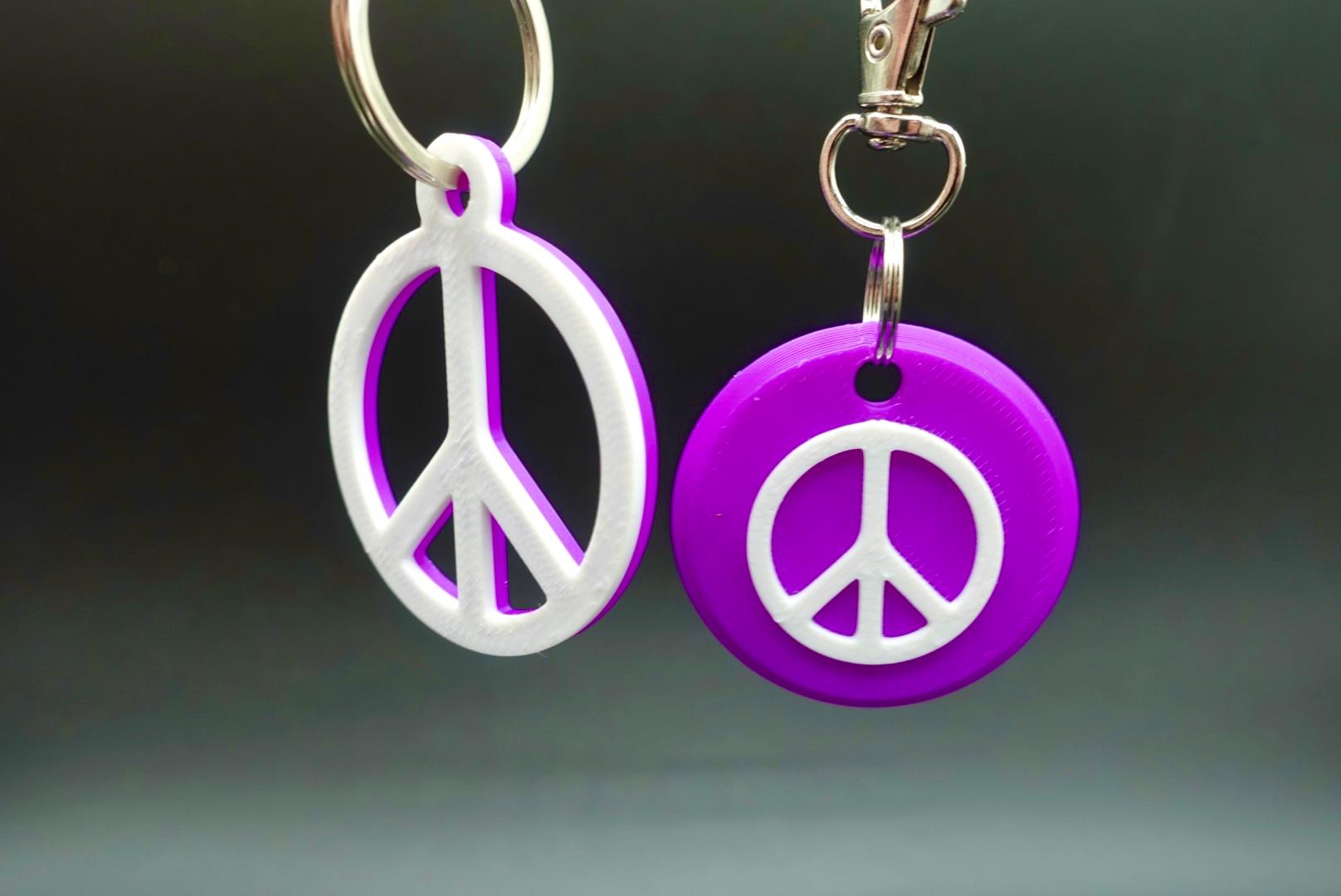 Peace Sign Keychains 3d model