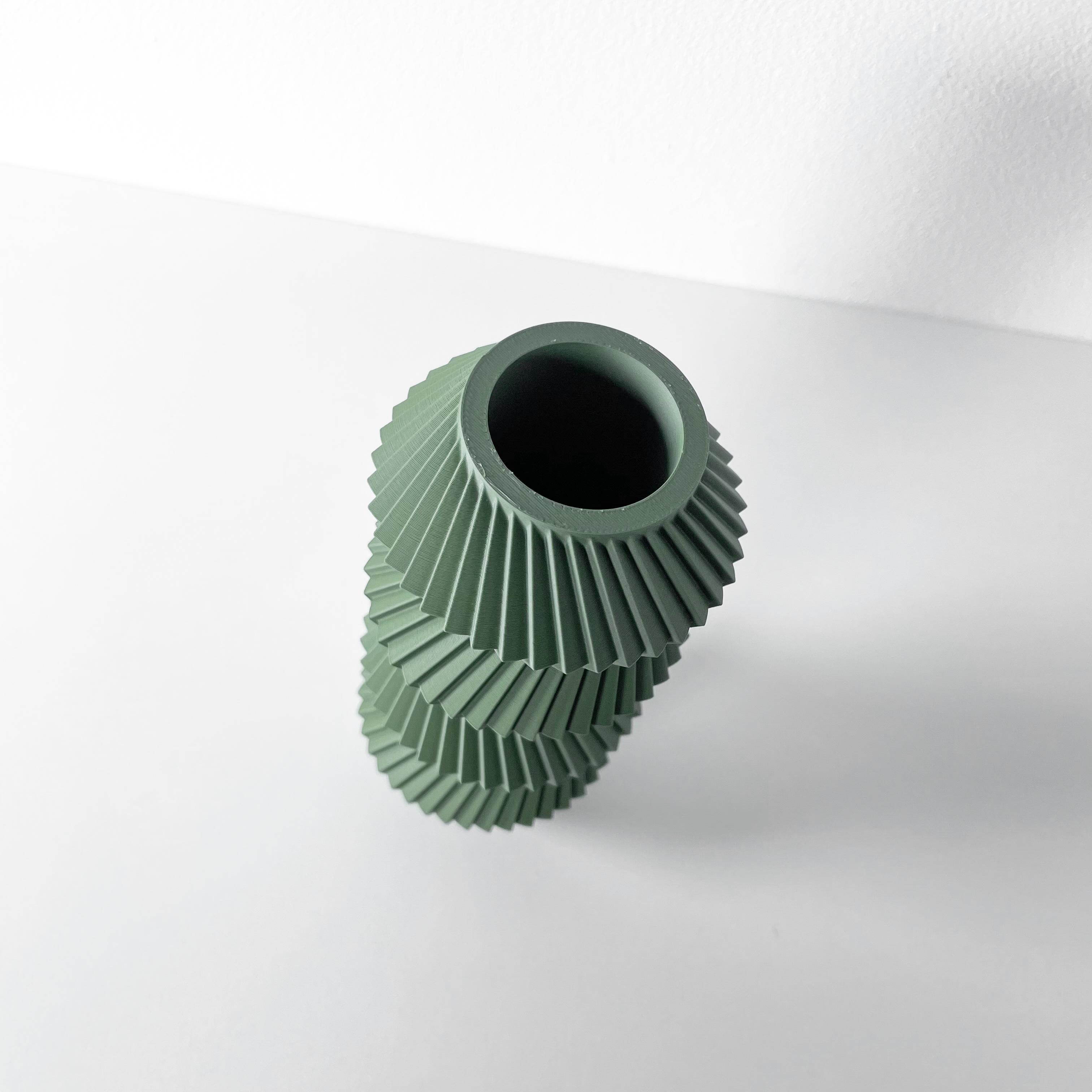 The Quelo Vase, Modern and Unique Home Decor for Dried and Flower Arrangements  | STL File 3d model