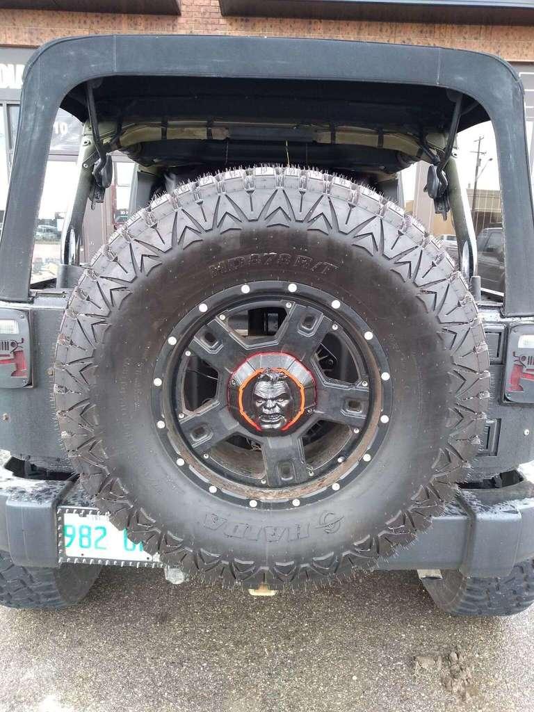 Jeep hulk hubcap 3d model