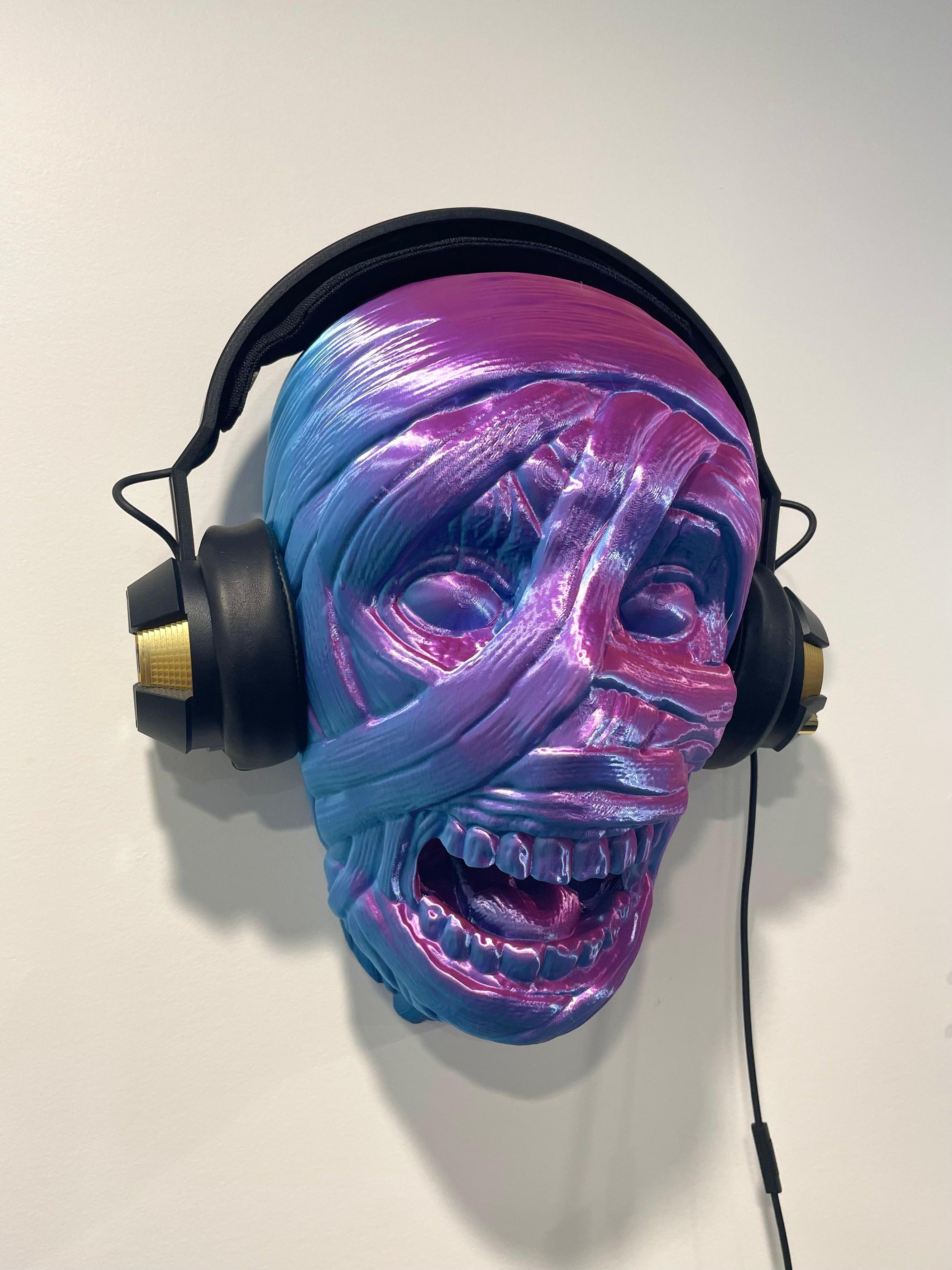 Mummy Head Wall Mounted Headphones Holder / No Supports 3d model