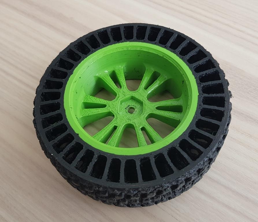 Airless Tyre for Traxxas E-Revo VXL - Dual Material print 3d model