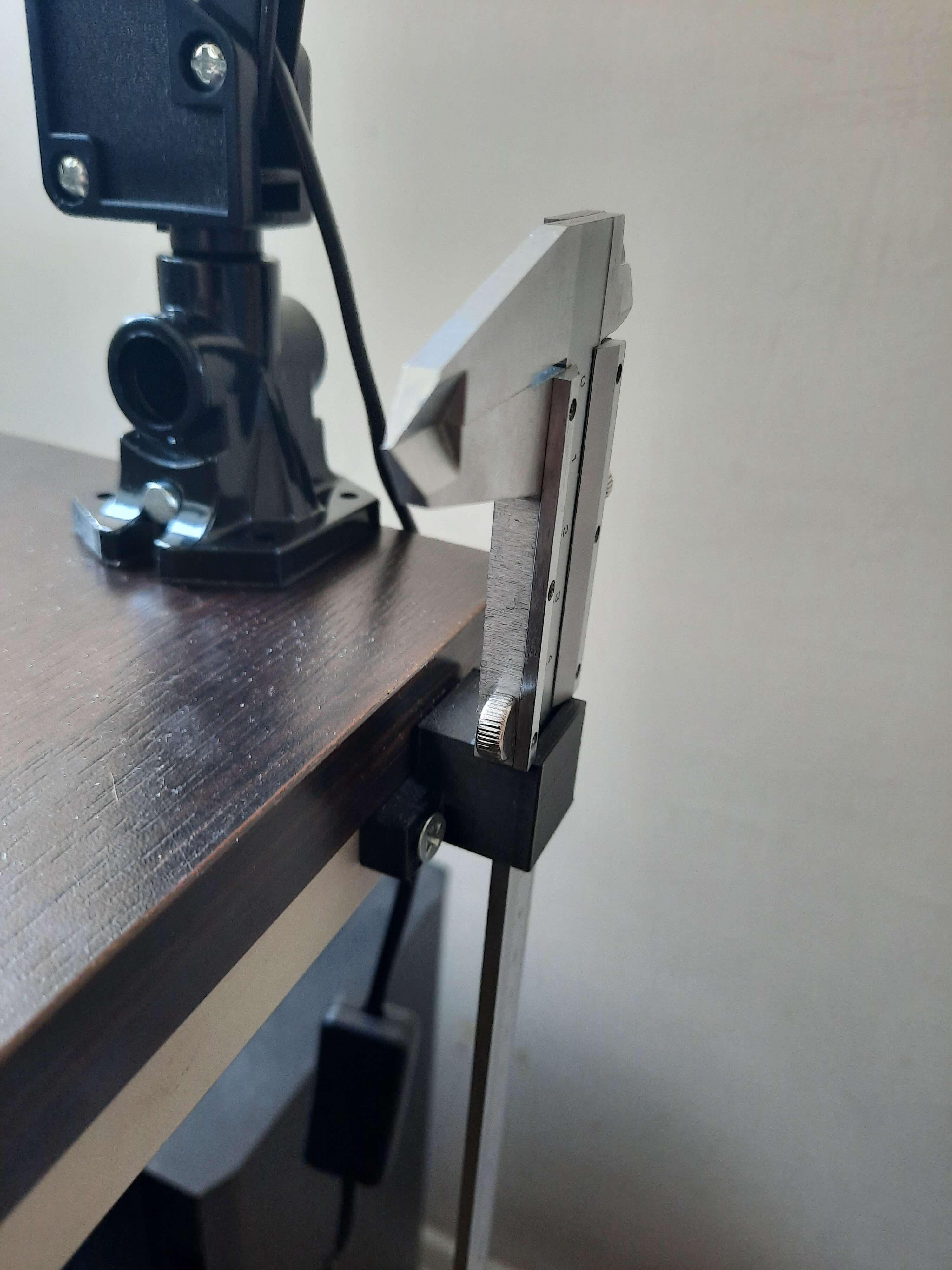 Simple Caliper Desk Mount 3d model
