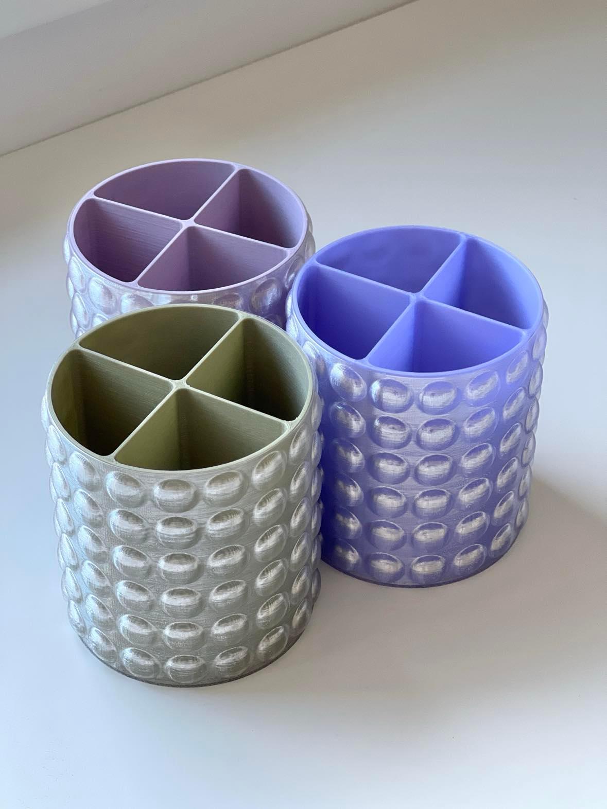 BUBBLE WRAP pen holder 3d model