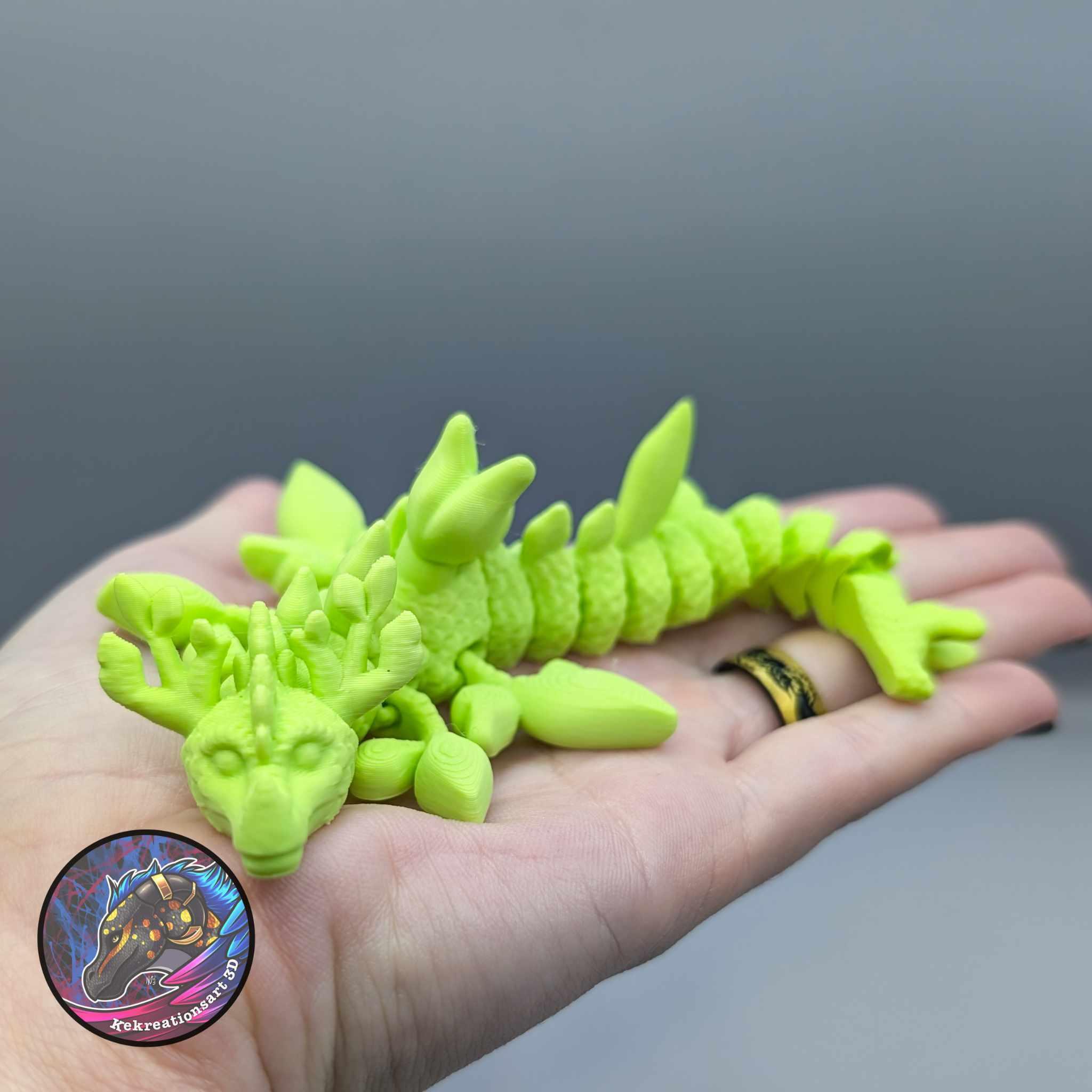 Baby Flexi Leafy Sea Dragon Keychain 3d model