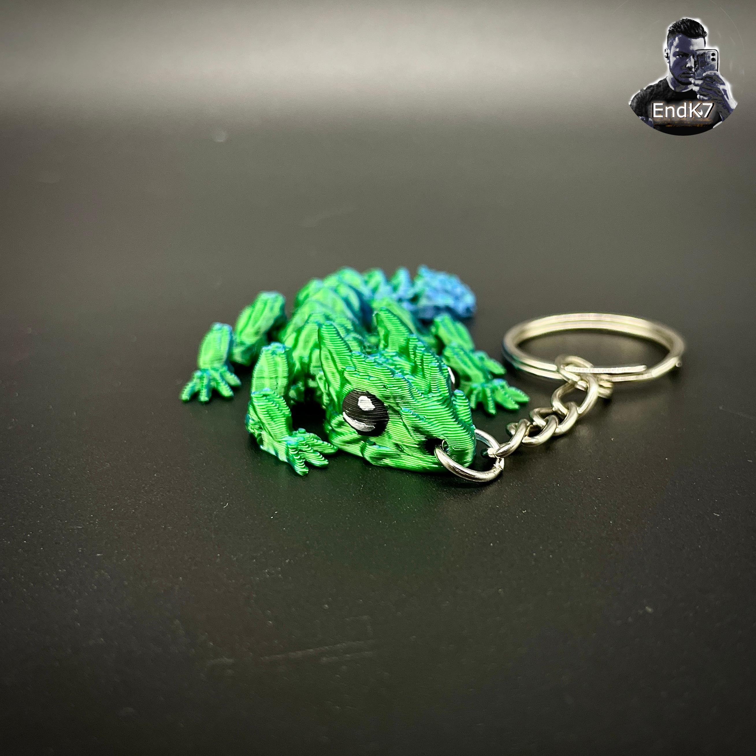 Little Grass Dragon Keychain 🐉 - Articulated - Print in Place 3d model
