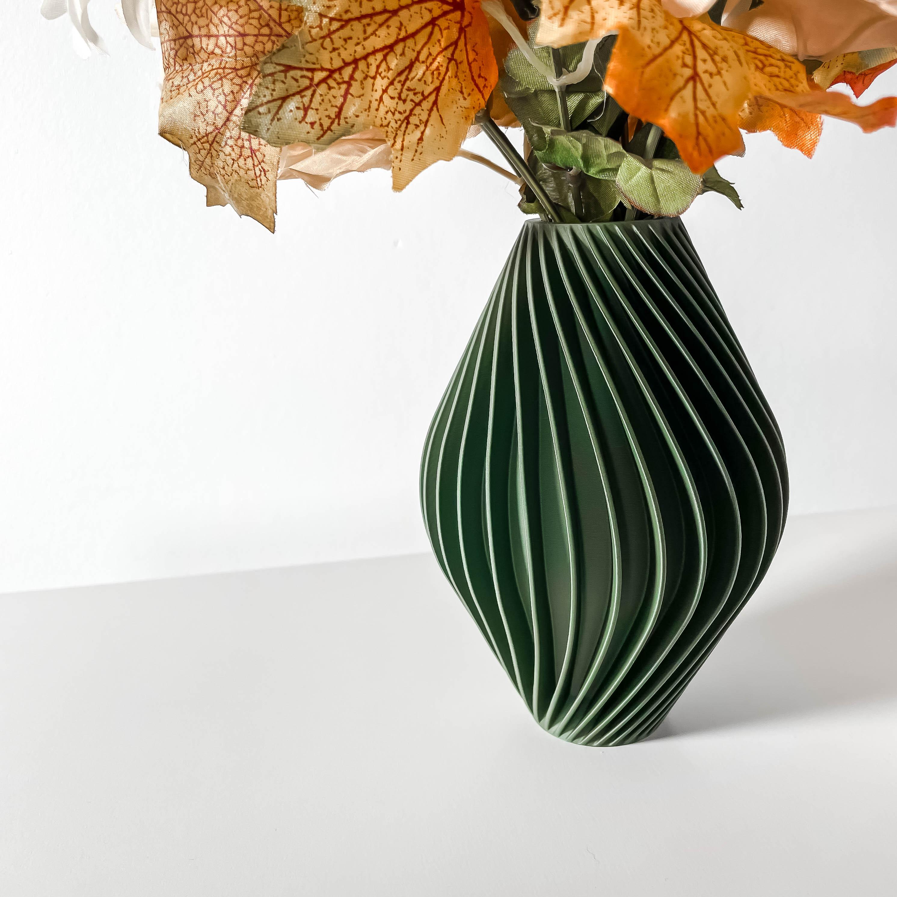 The Vati Vase, Modern and Unique Home Decor for Dried and Preserved Flower Arrangement  | STL File 3d model