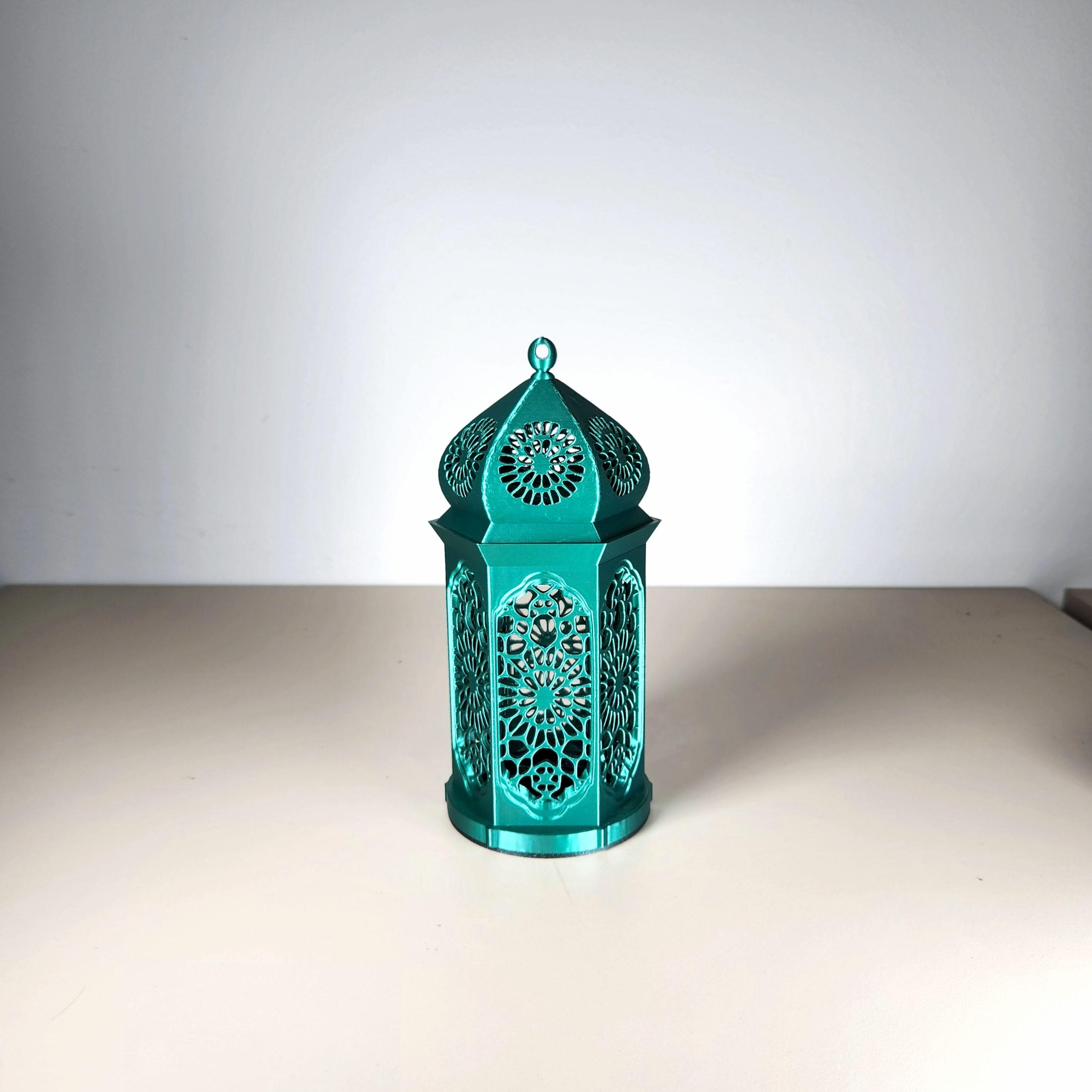 Arabic Style Lantern 3d model