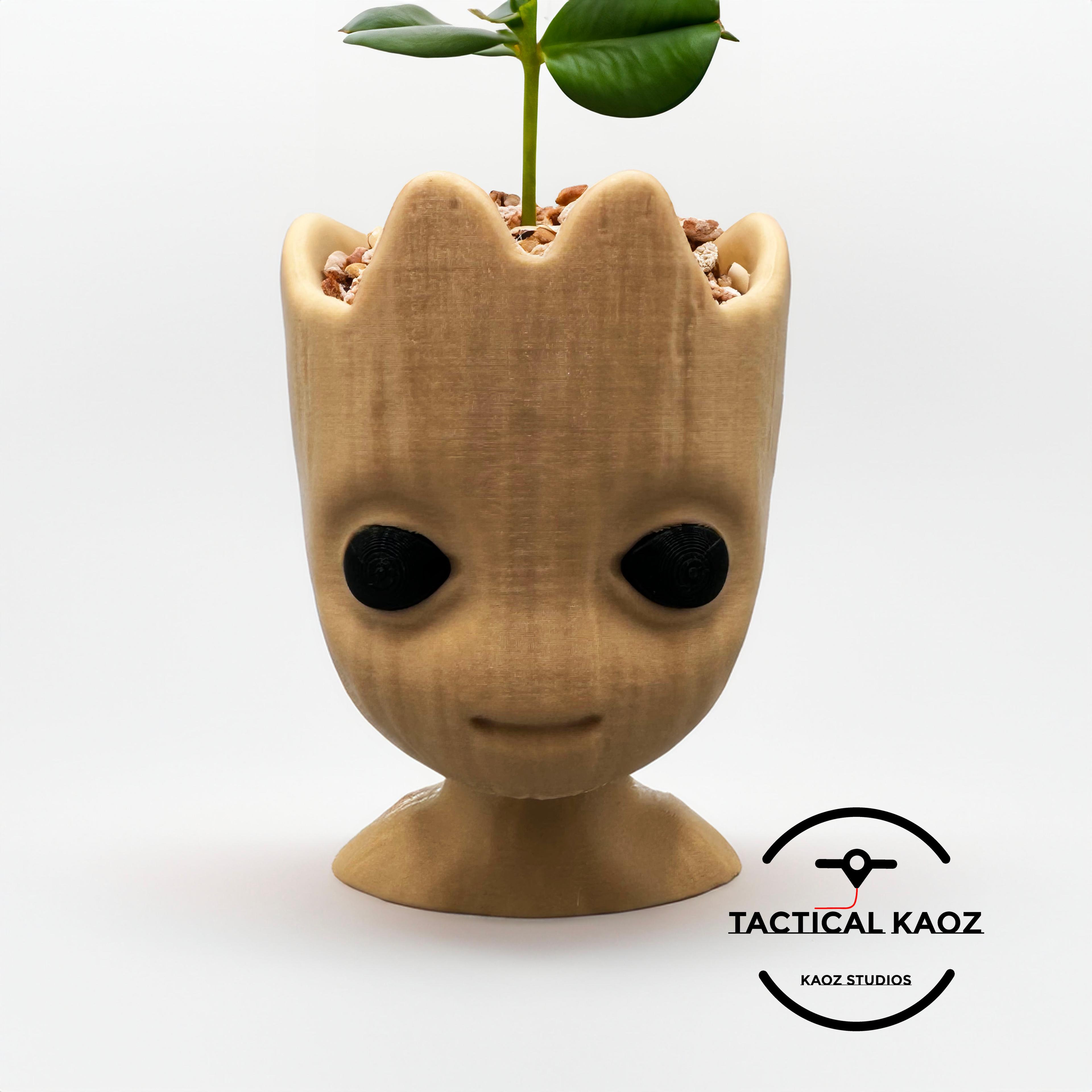 Baby Groot Planter - Multi Part Model 3d model