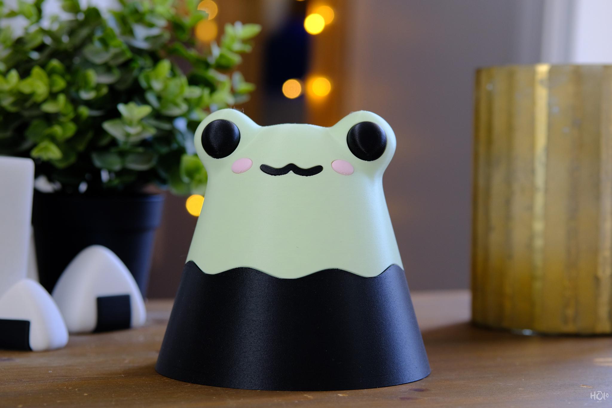 Kawaii Frog Loot Box - Print-in-Place - Holoprops 3d model