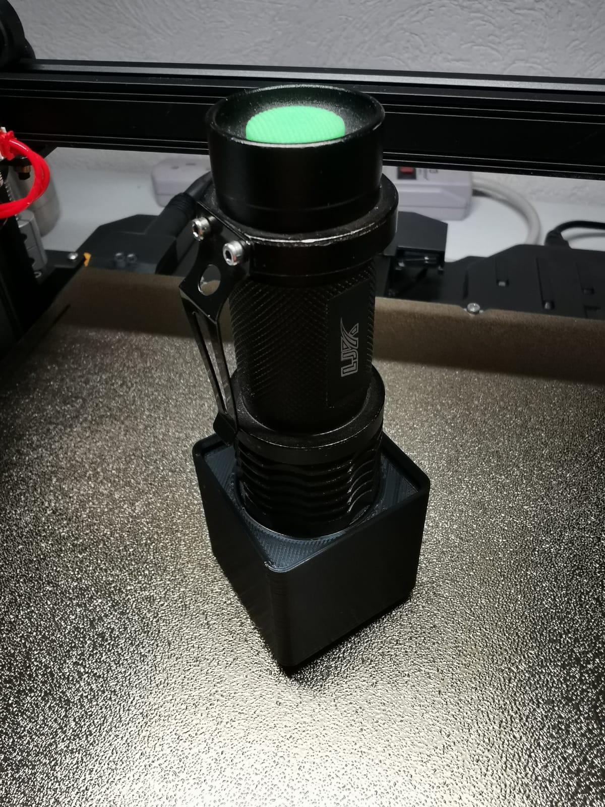 Gridfinity Lamp Holder 3d model